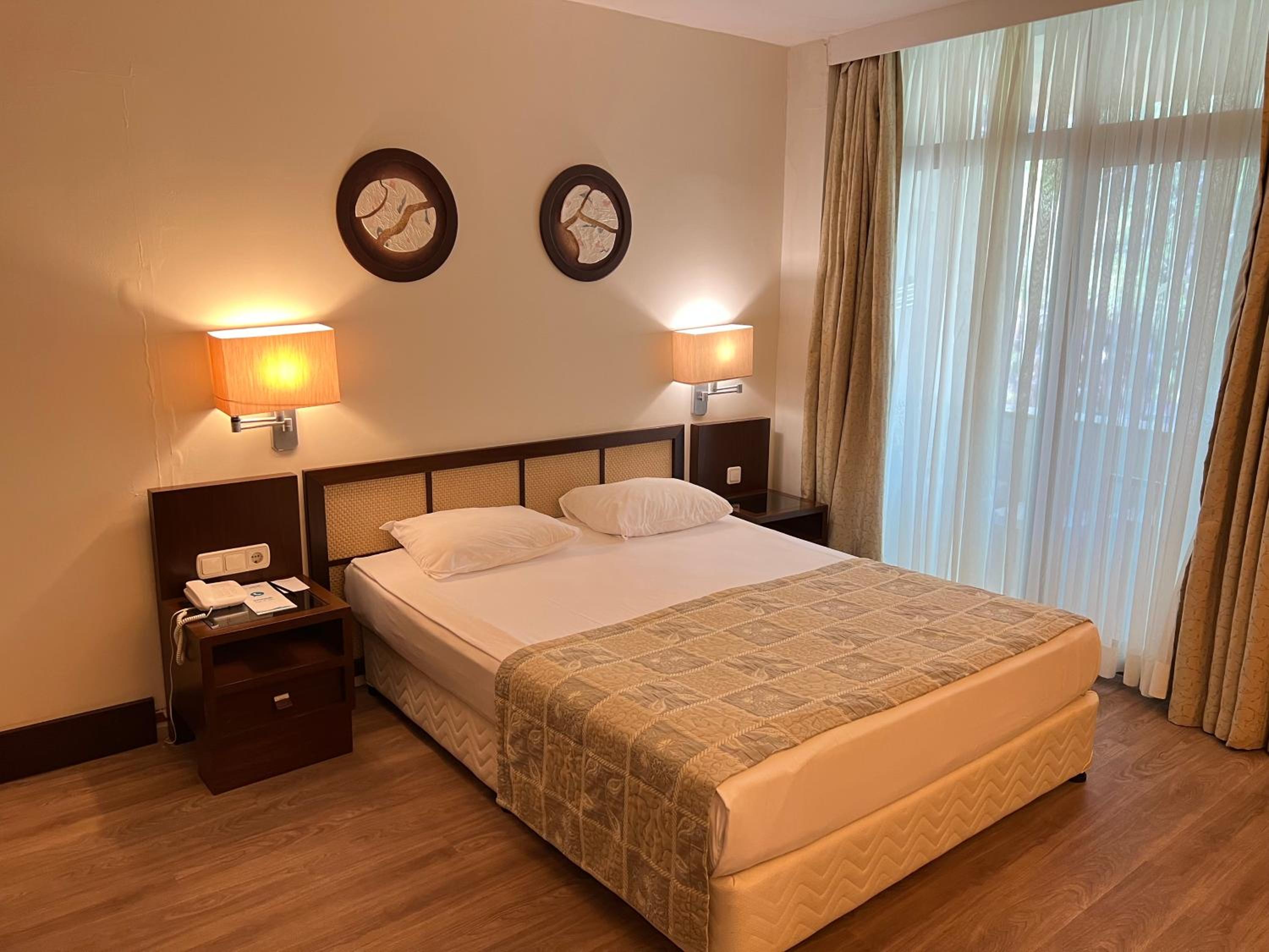 Double Room with Garden View photo 3