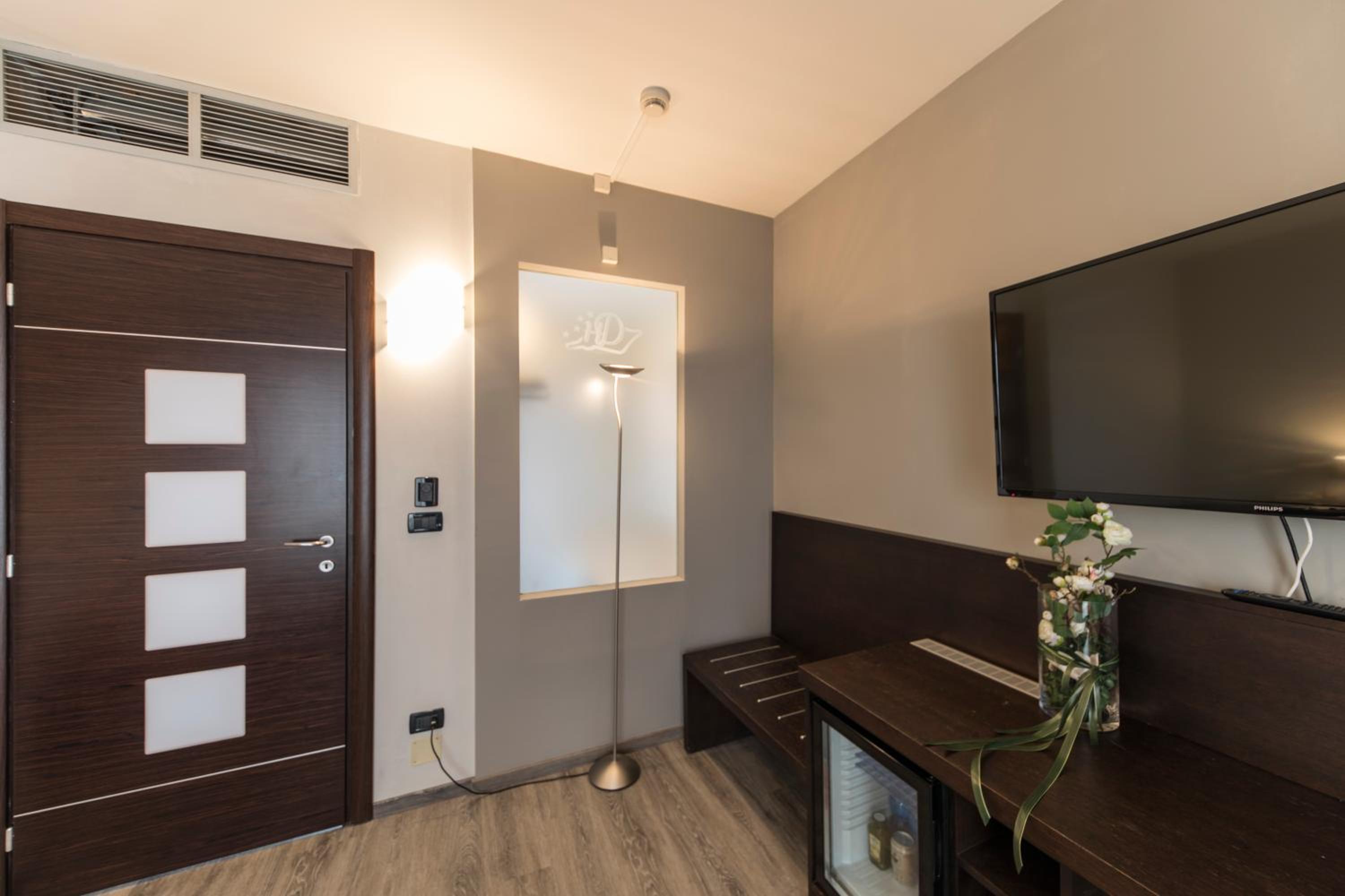 Superior Double Room - Photo 9
