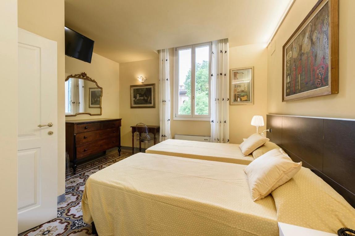 Double or Twin Room photo 1