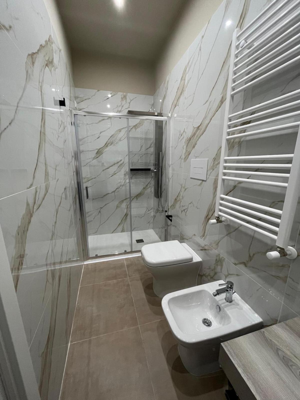 Deluxe Double or Twin Room - Photo 4
