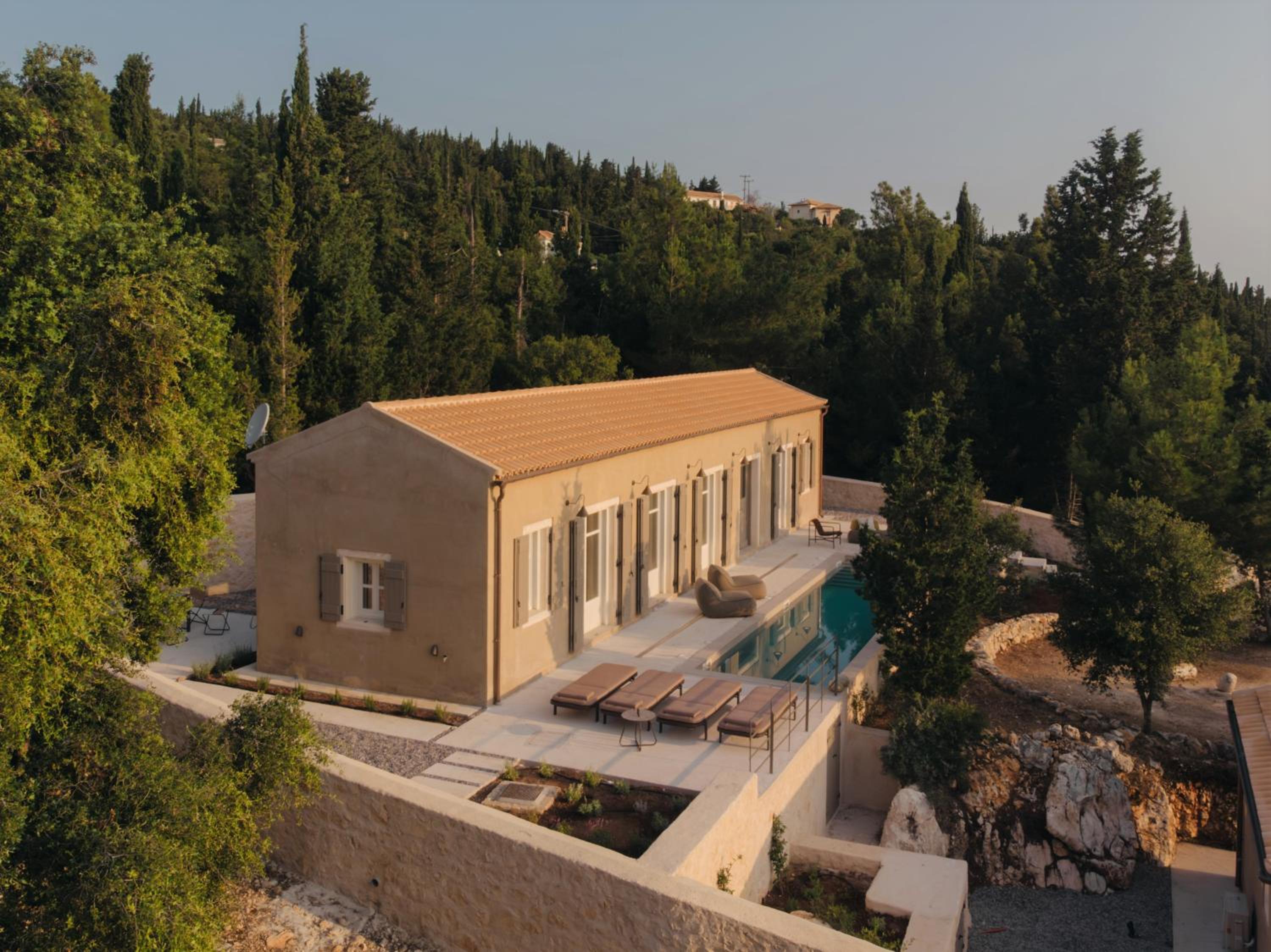 Villa with Private Pool photo 3