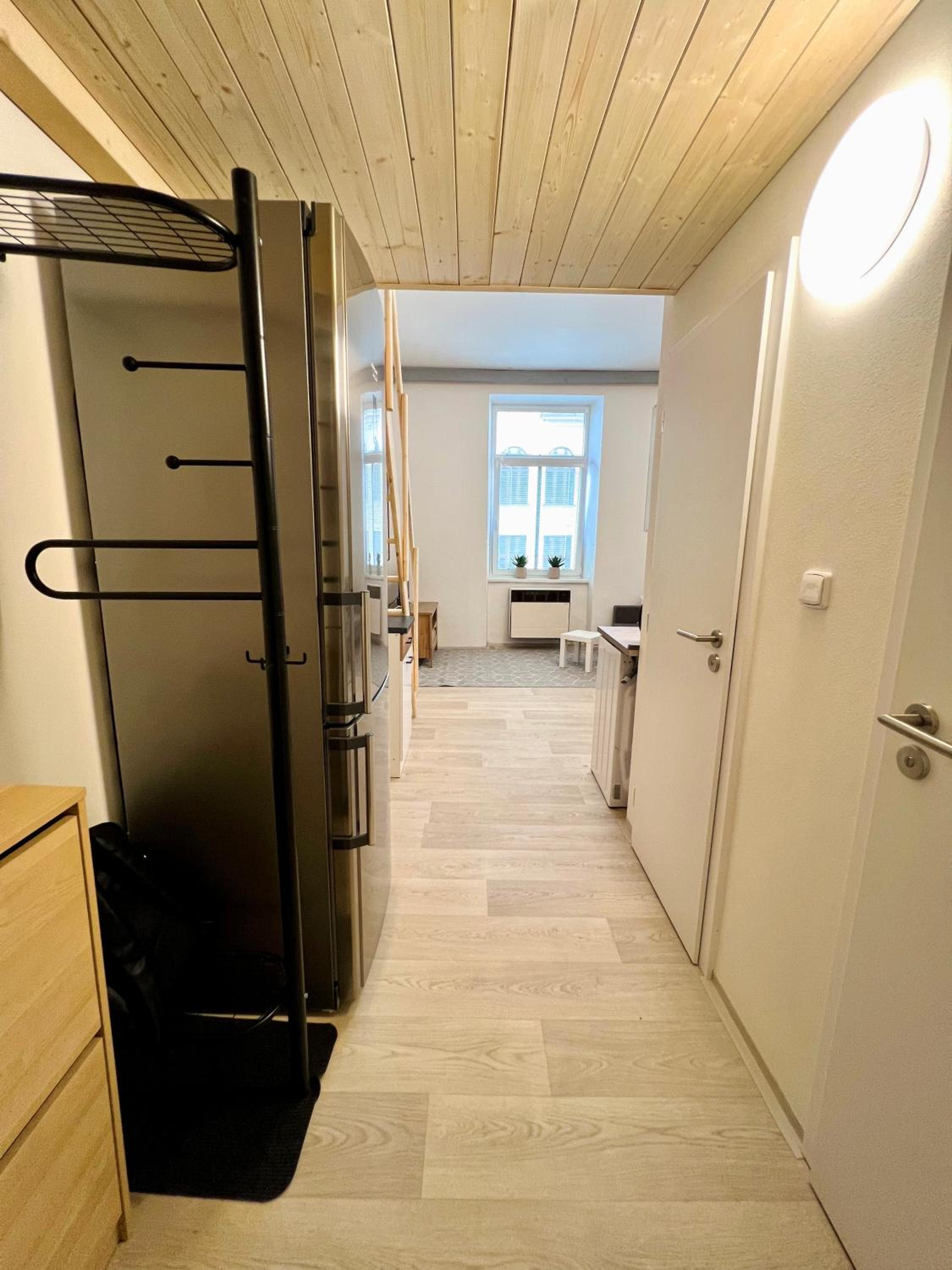 Apartment - Split Level photo 1