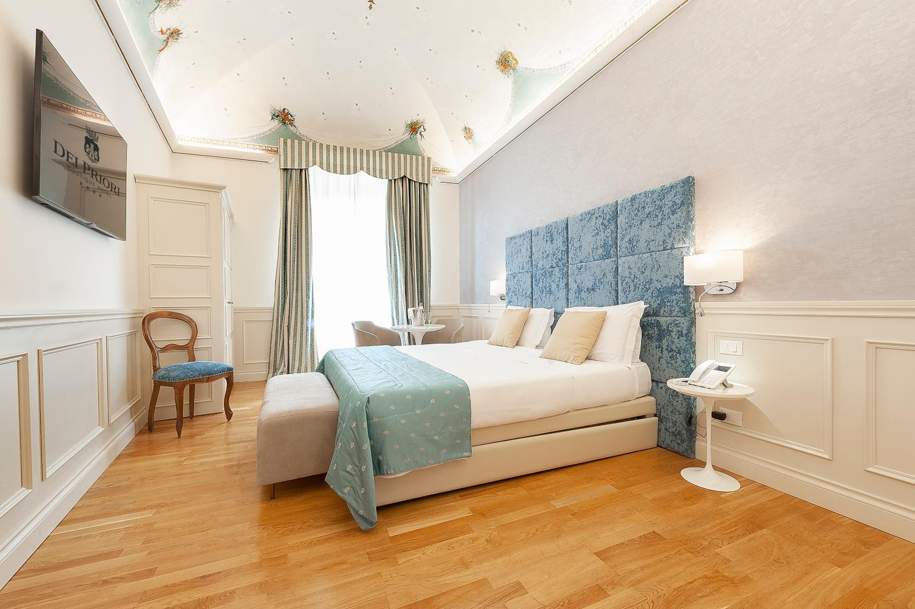 Junior Suite - Photo 1