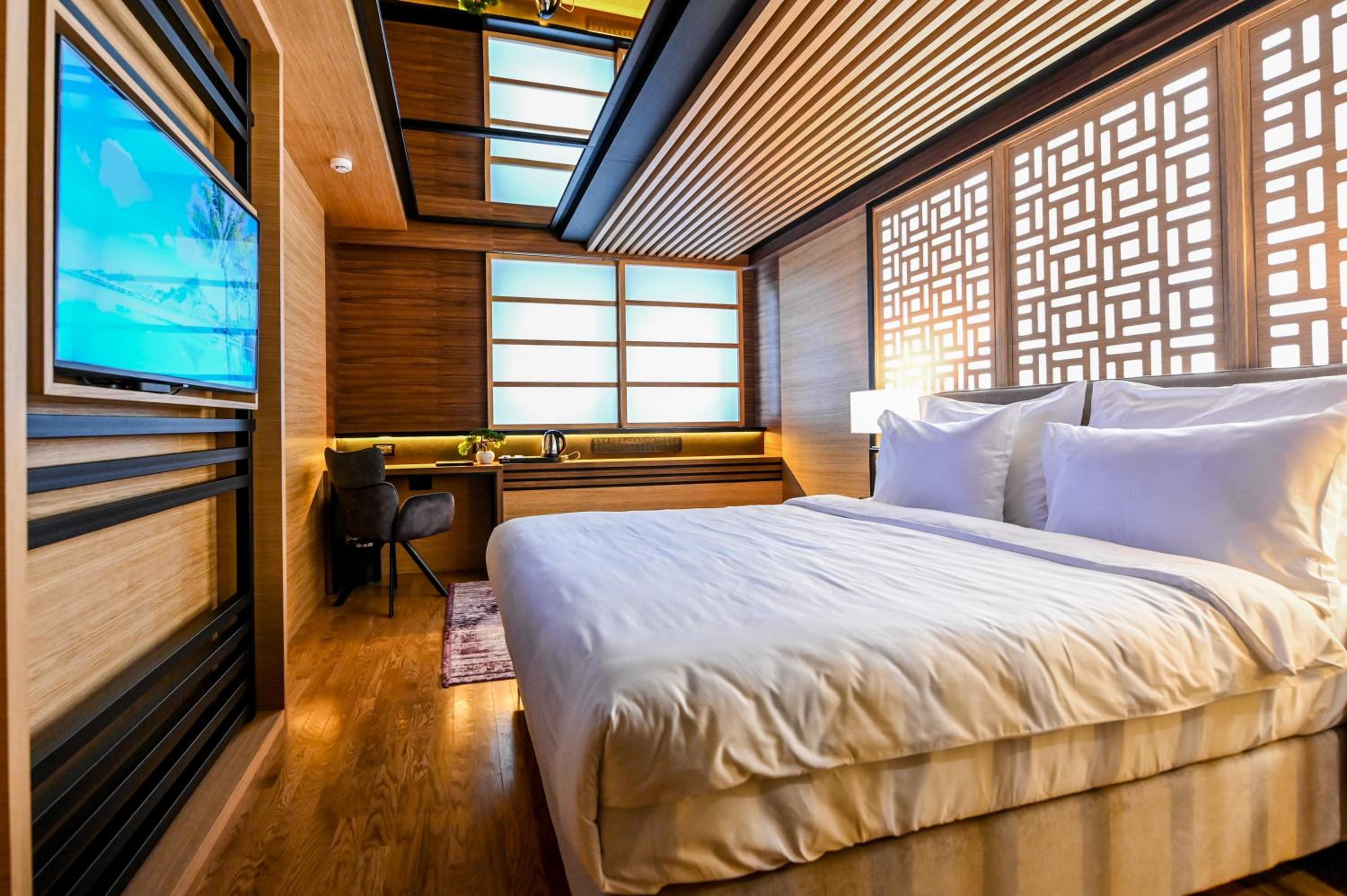 Deluxe Double Room - Photo 6