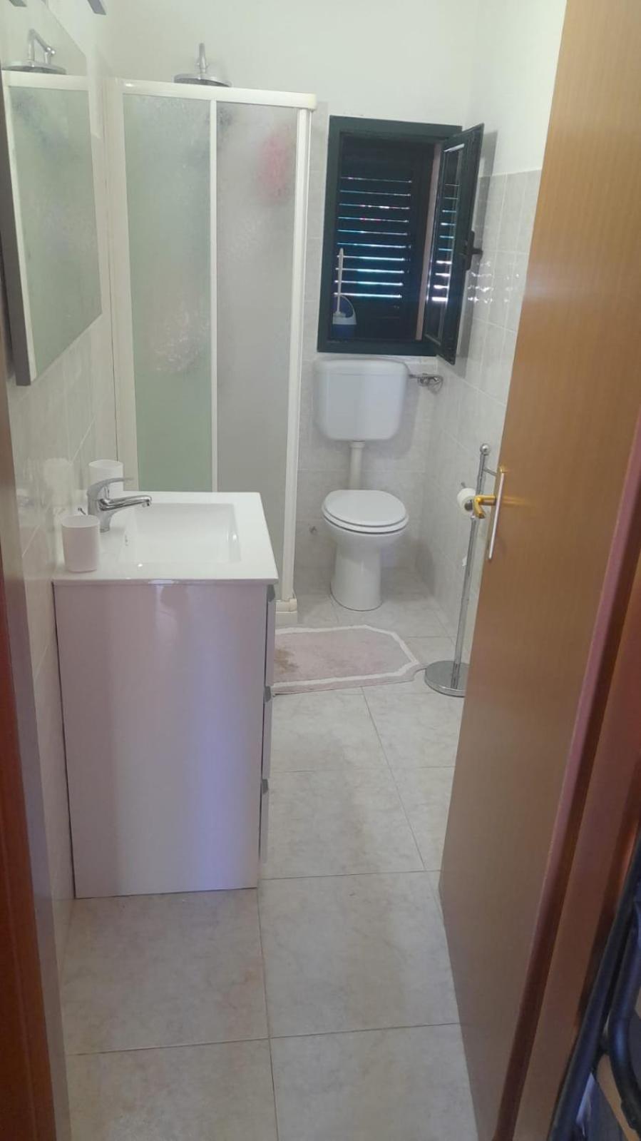 Two-Bedroom House photo 3