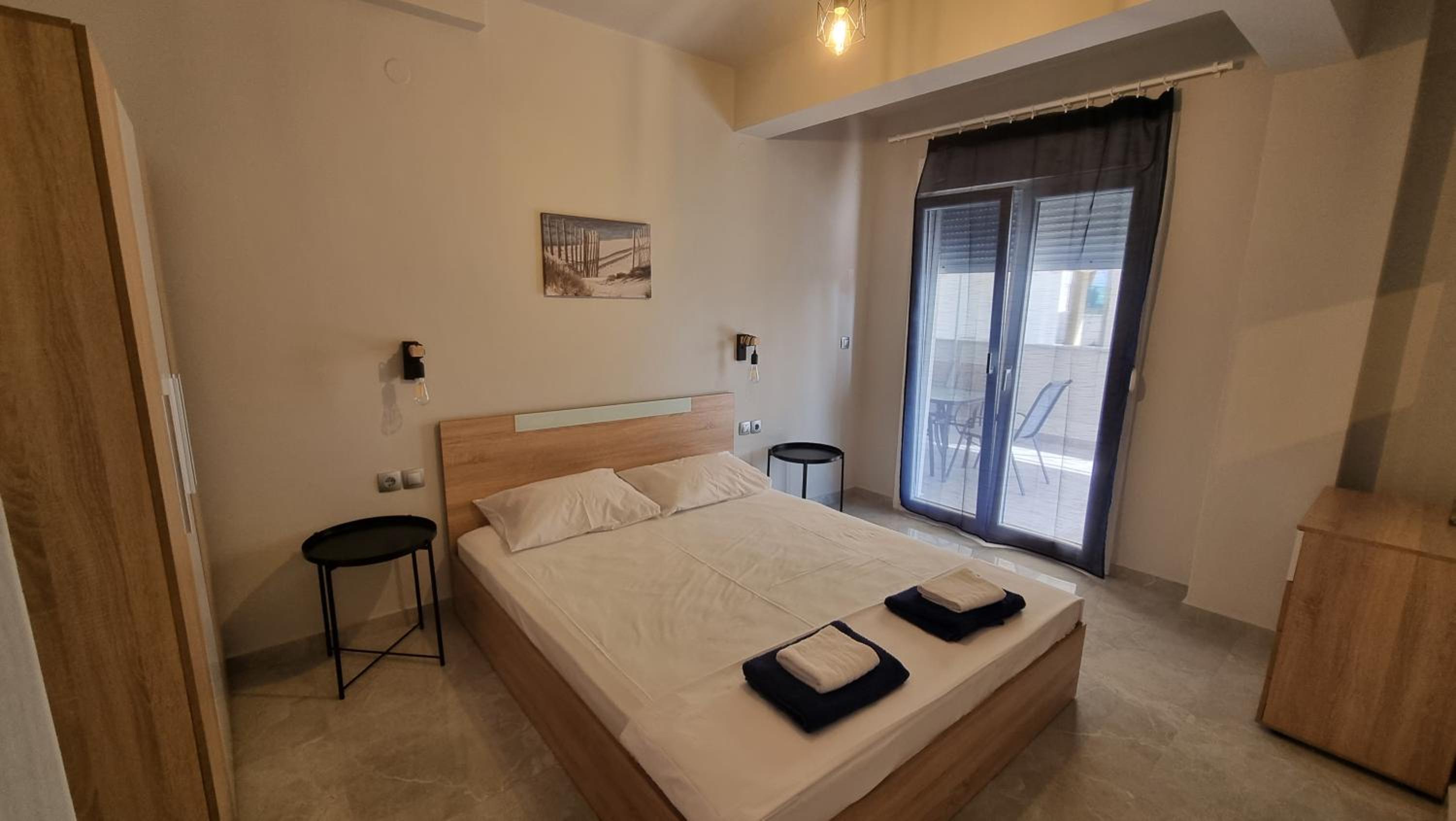 Apartment - Ground Floor photo 2