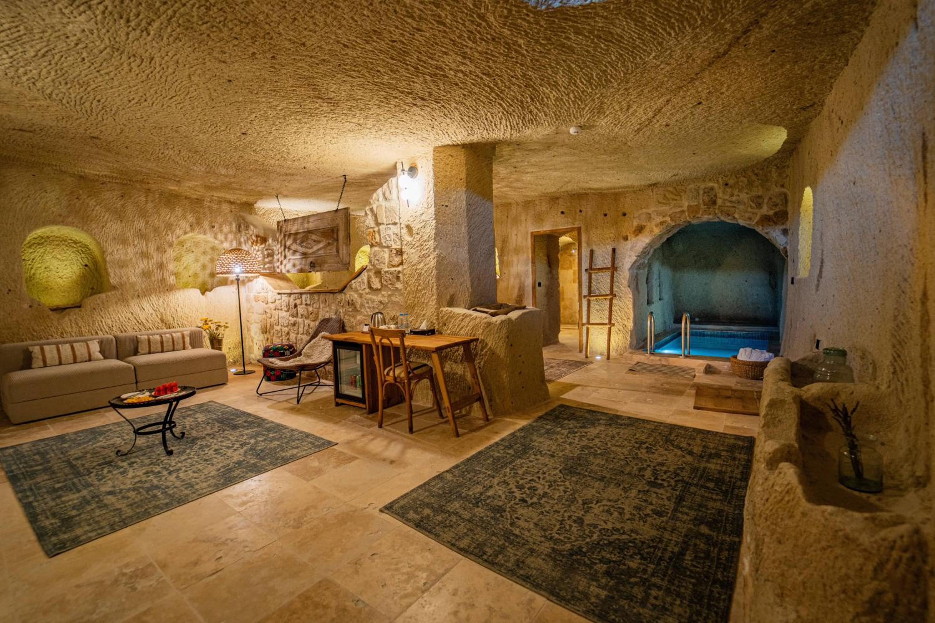 Suite with Private Pool