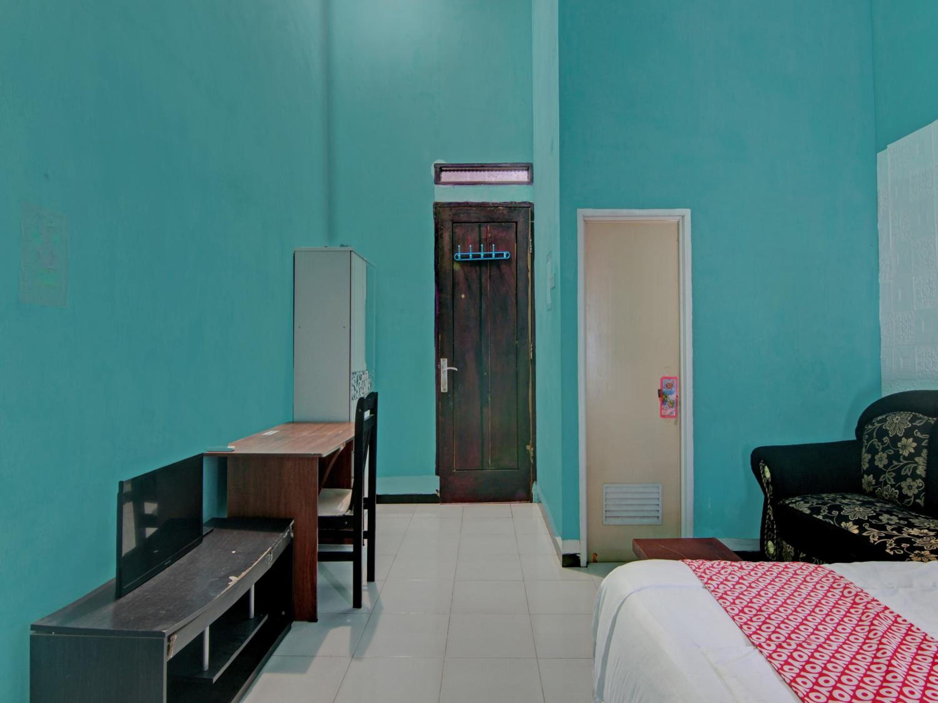 Standard Double Room - Photo 4