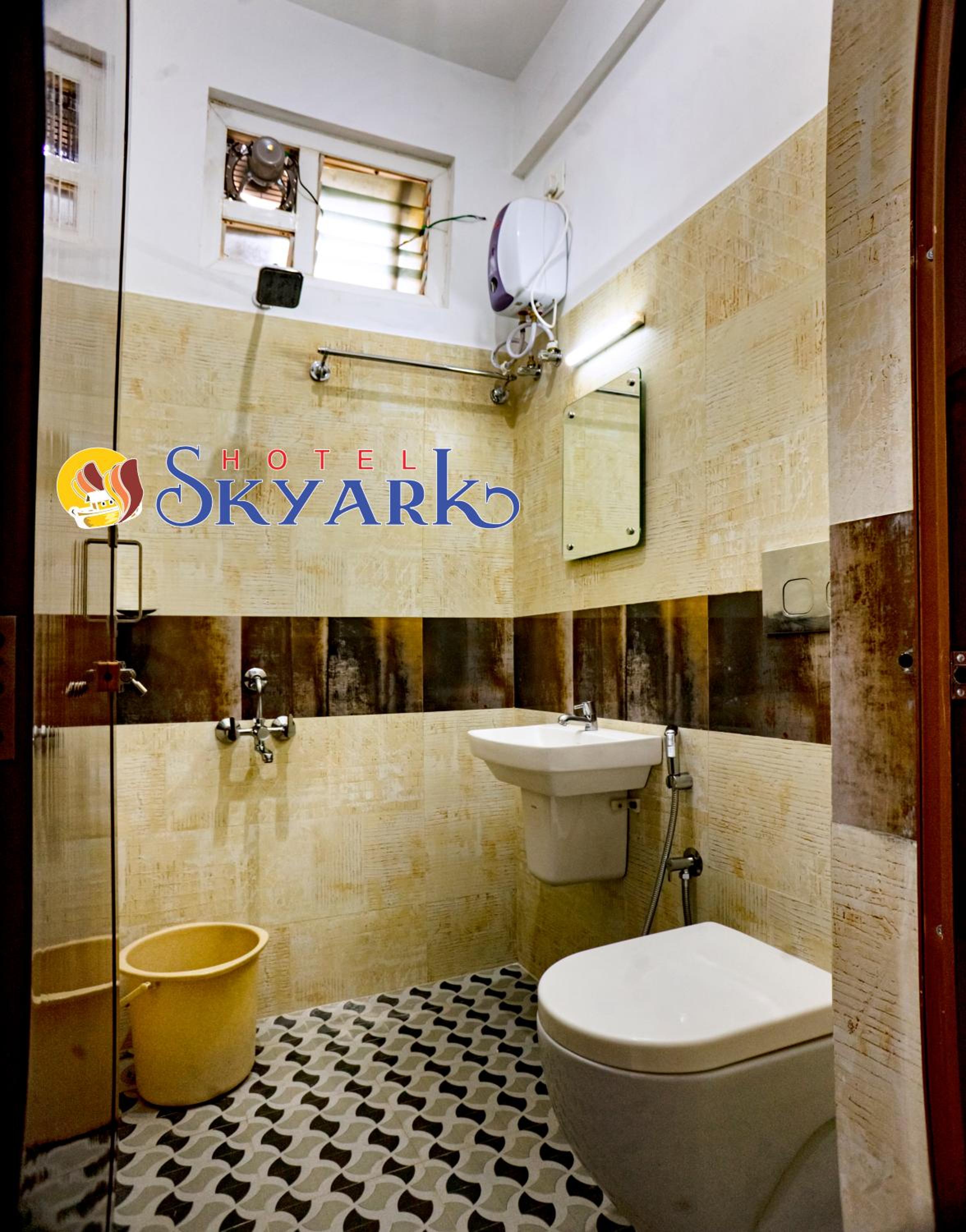 Superior Double Room - Photo 8