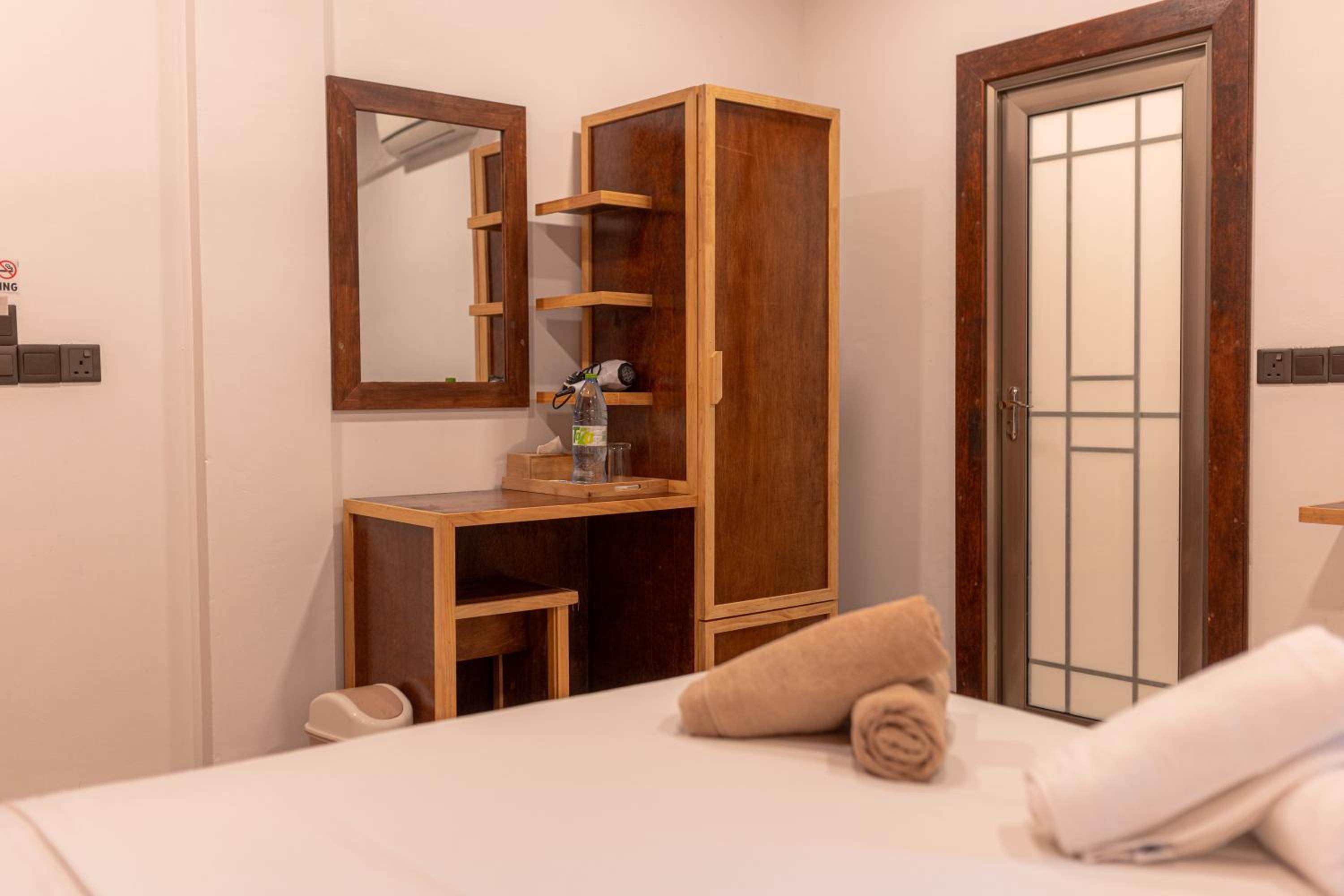 Deluxe Double Room photo 2