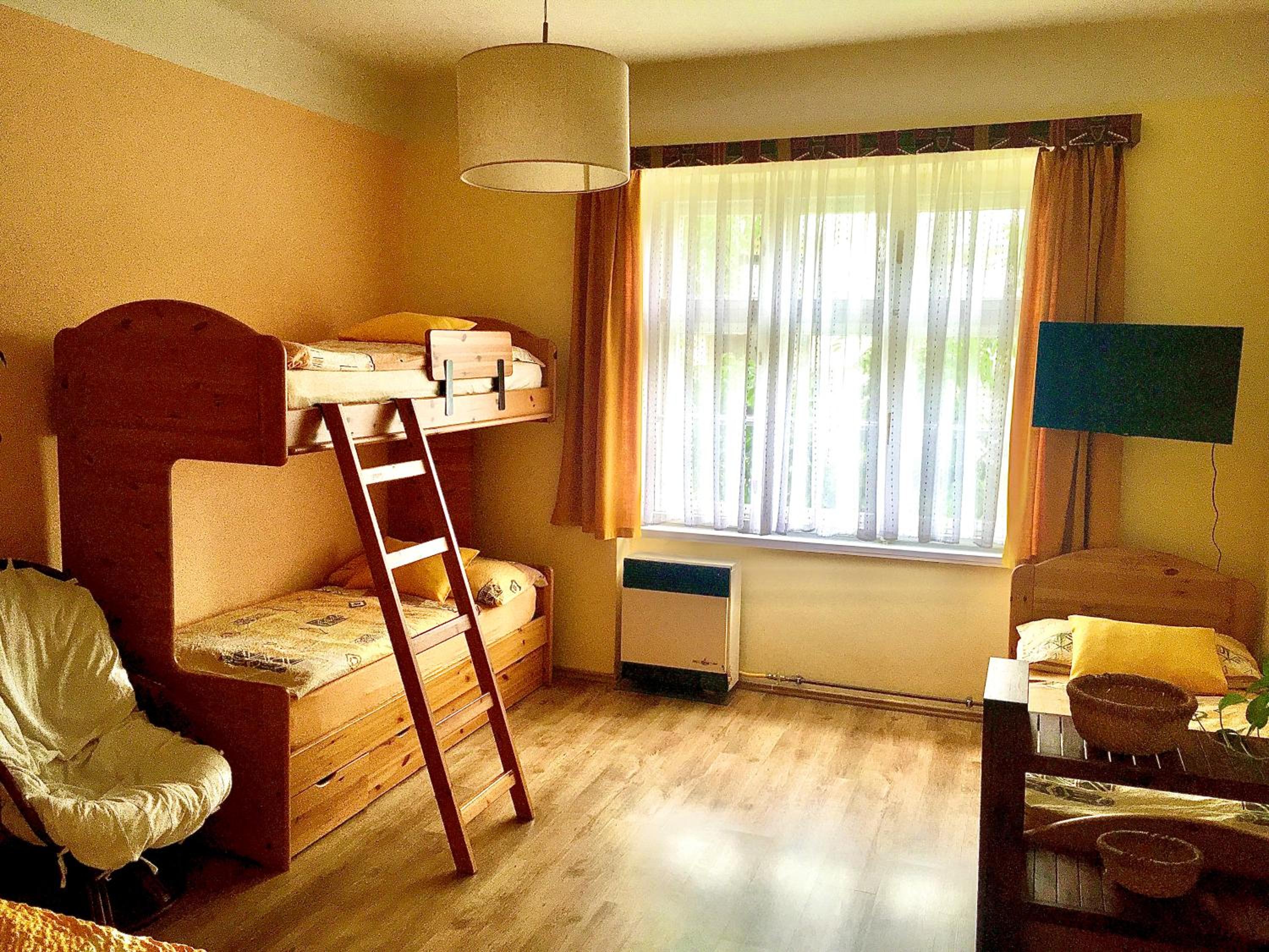 One-Bedroom Apartment - Photo 13