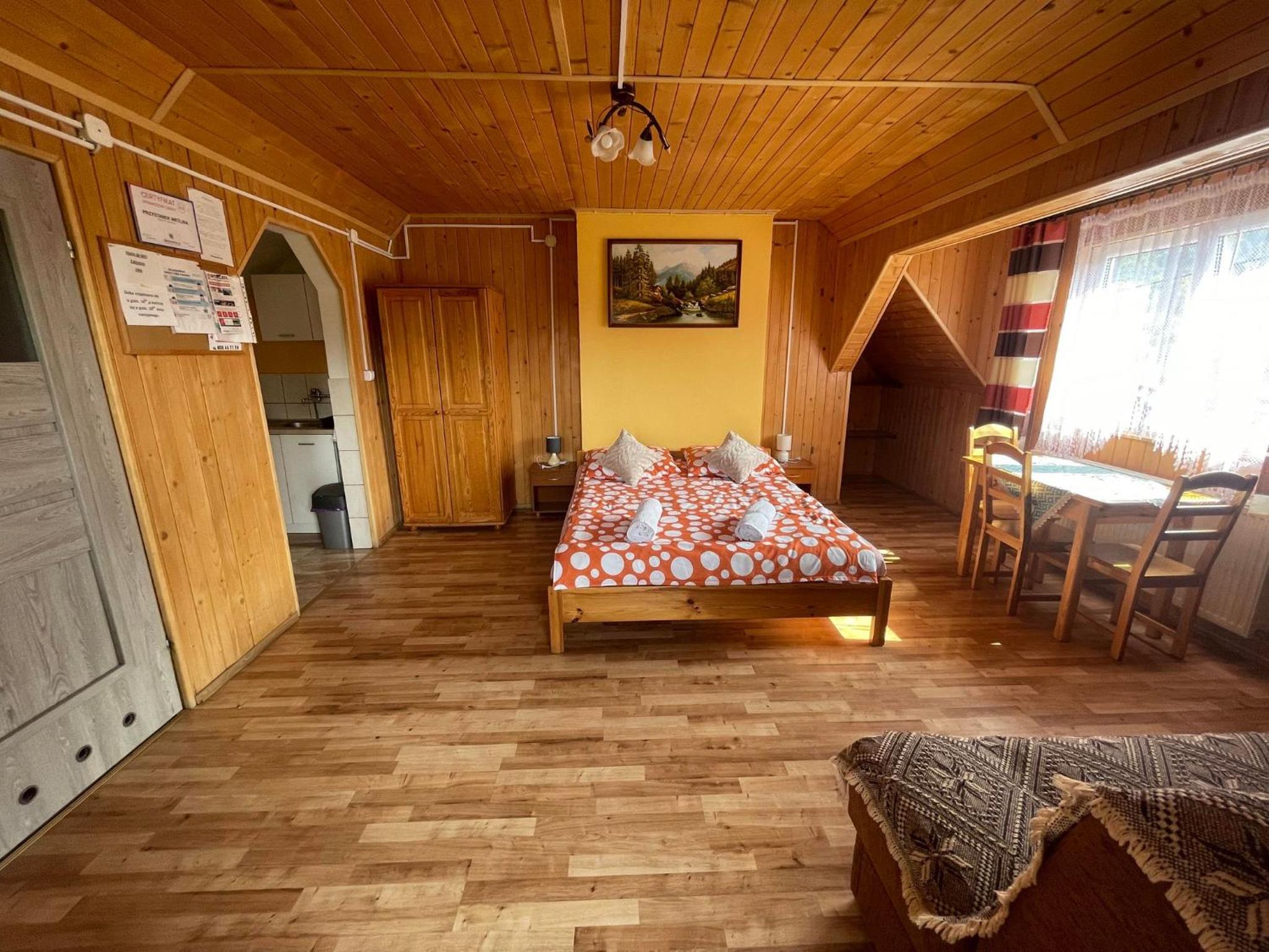 King Studio with Sofa Bed photo 3