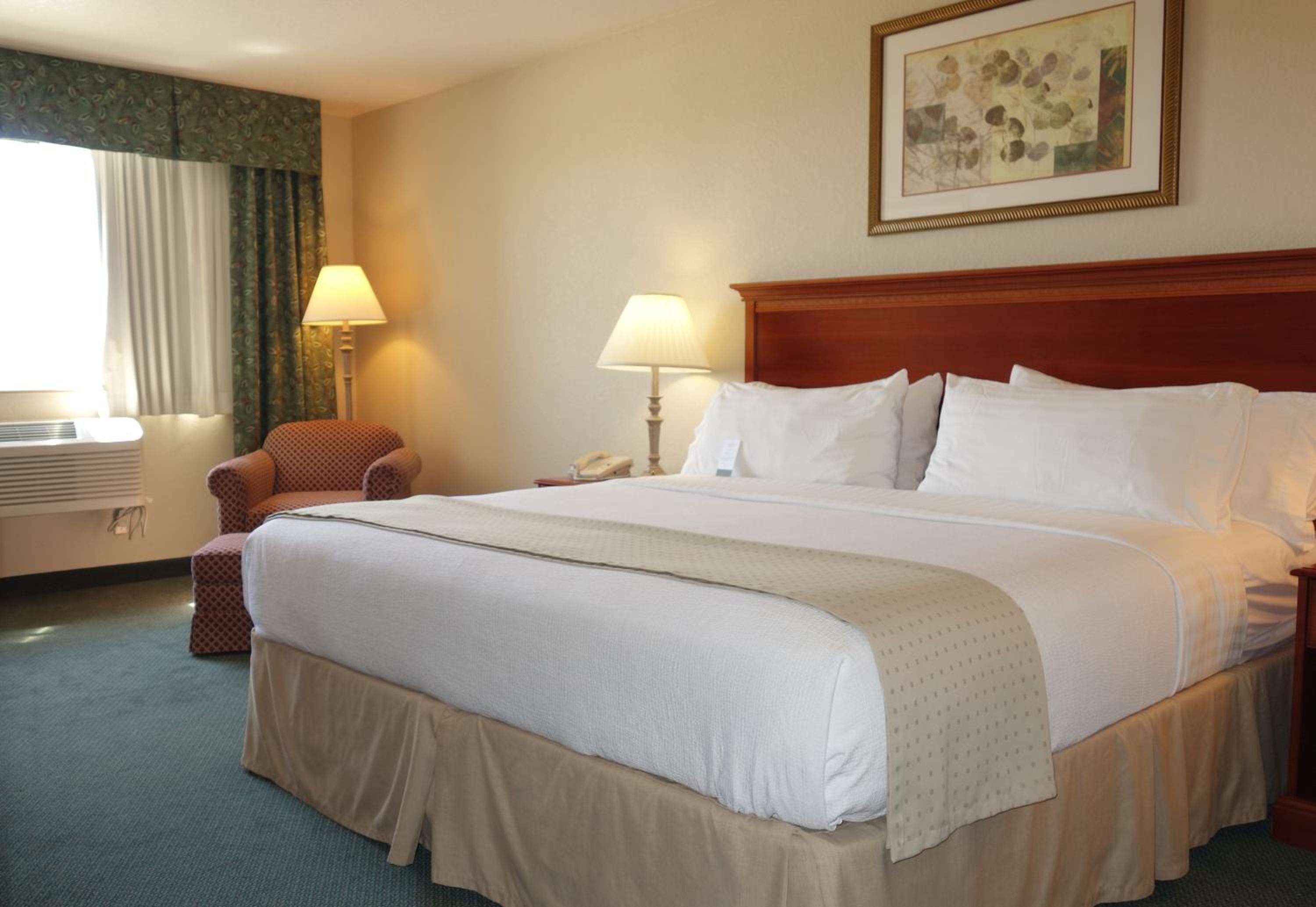 King Room - Disability Access - Photo 3