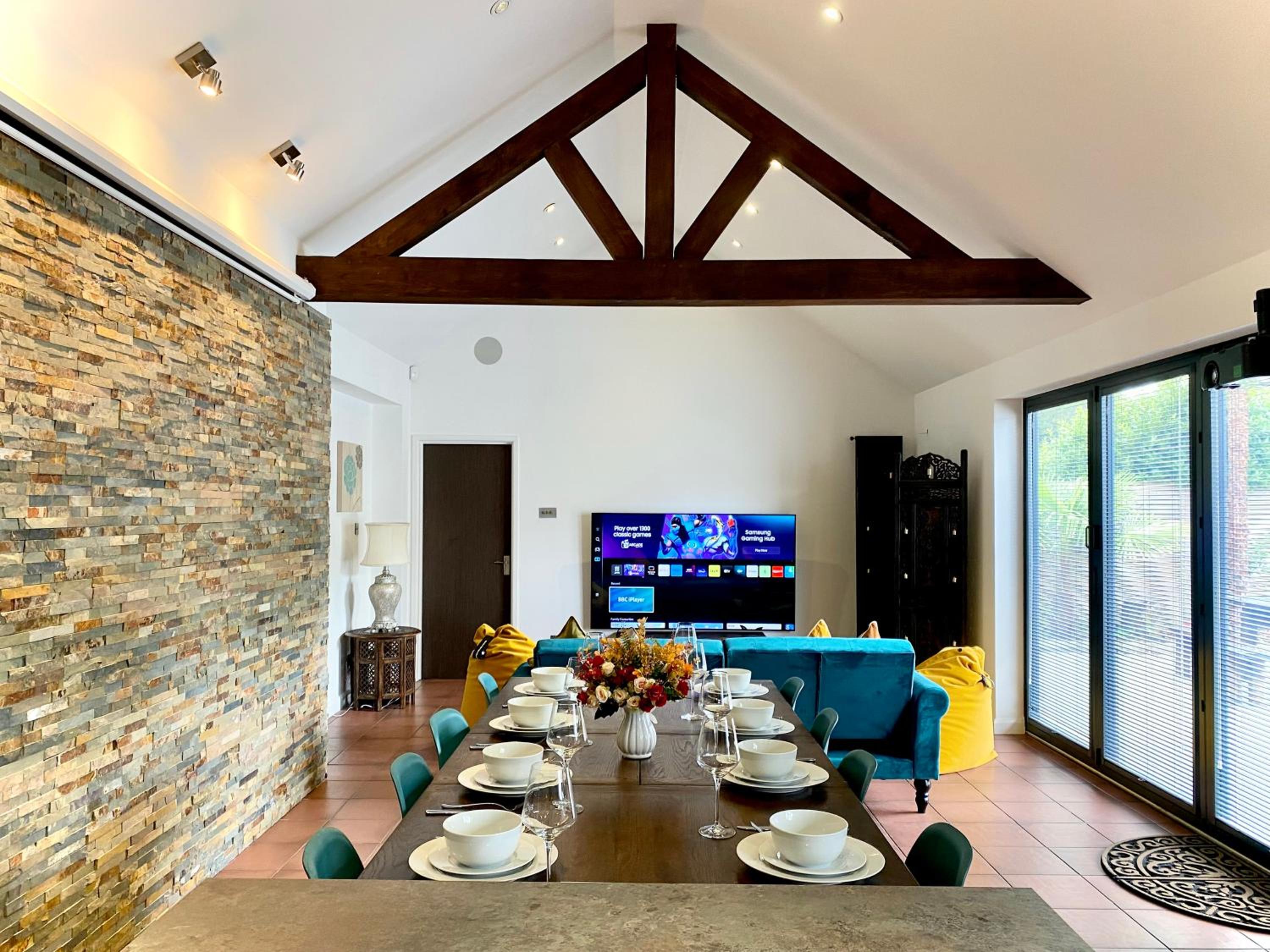 Villa photo 3