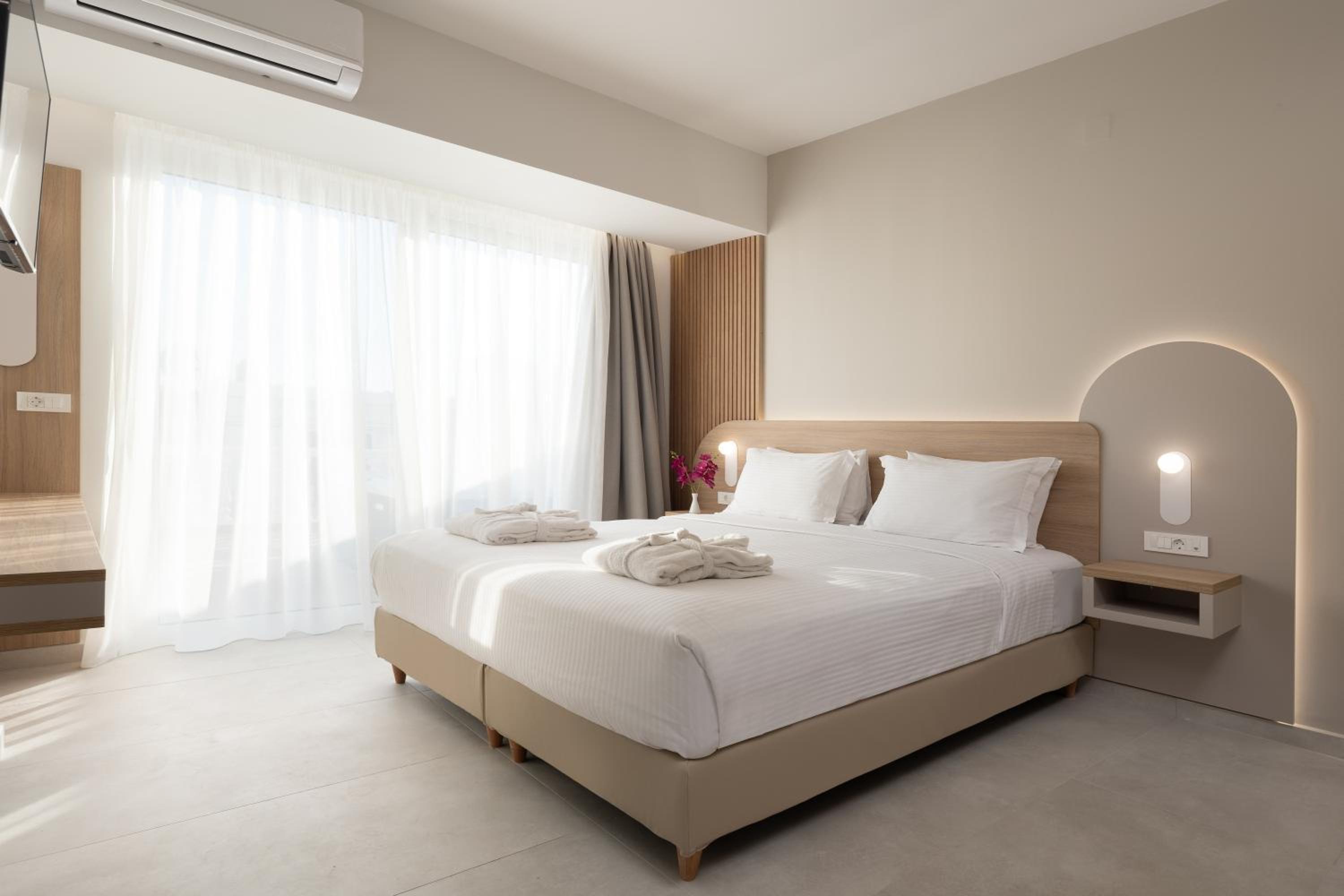 Suite with Balcony
