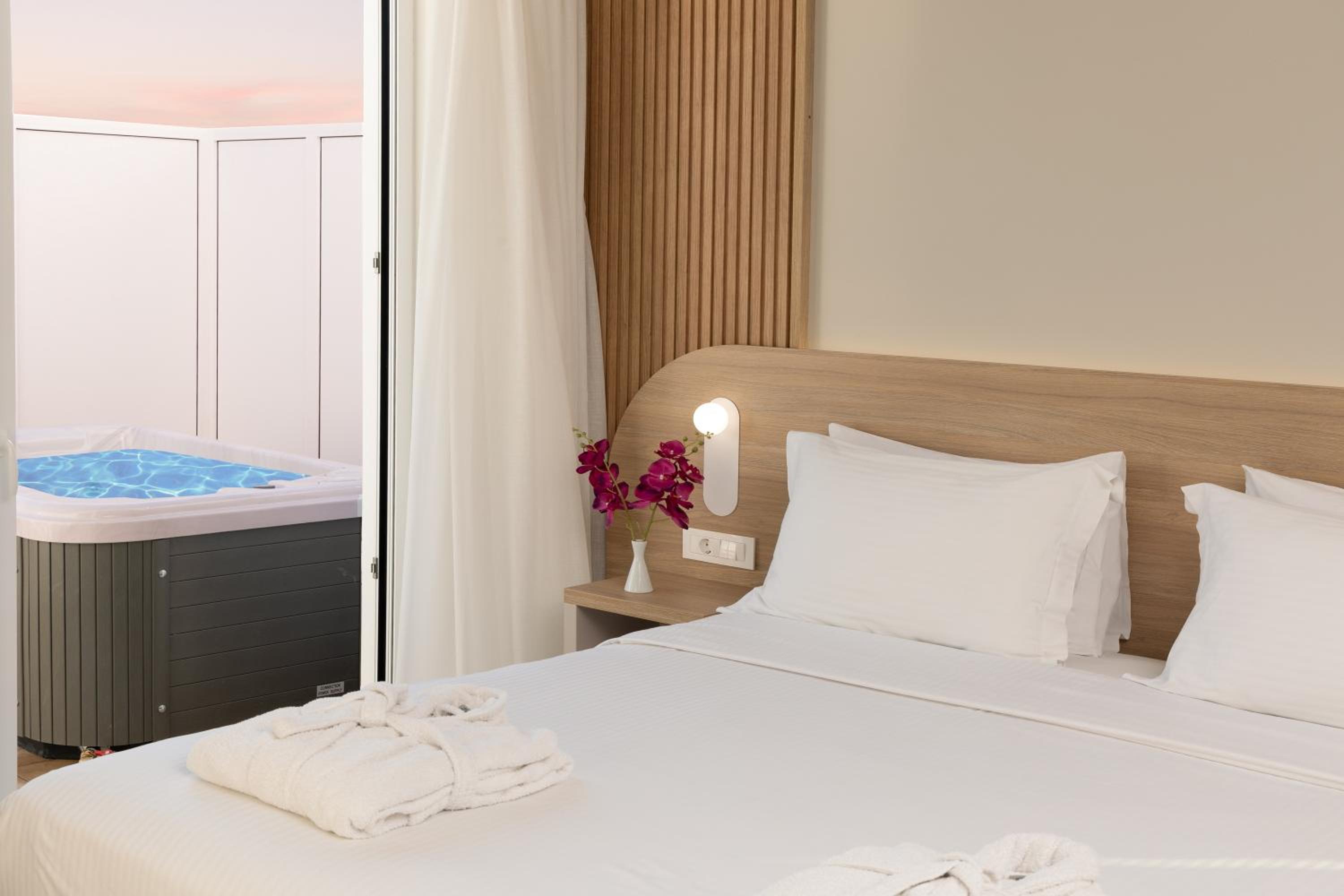 Suite with Balcony