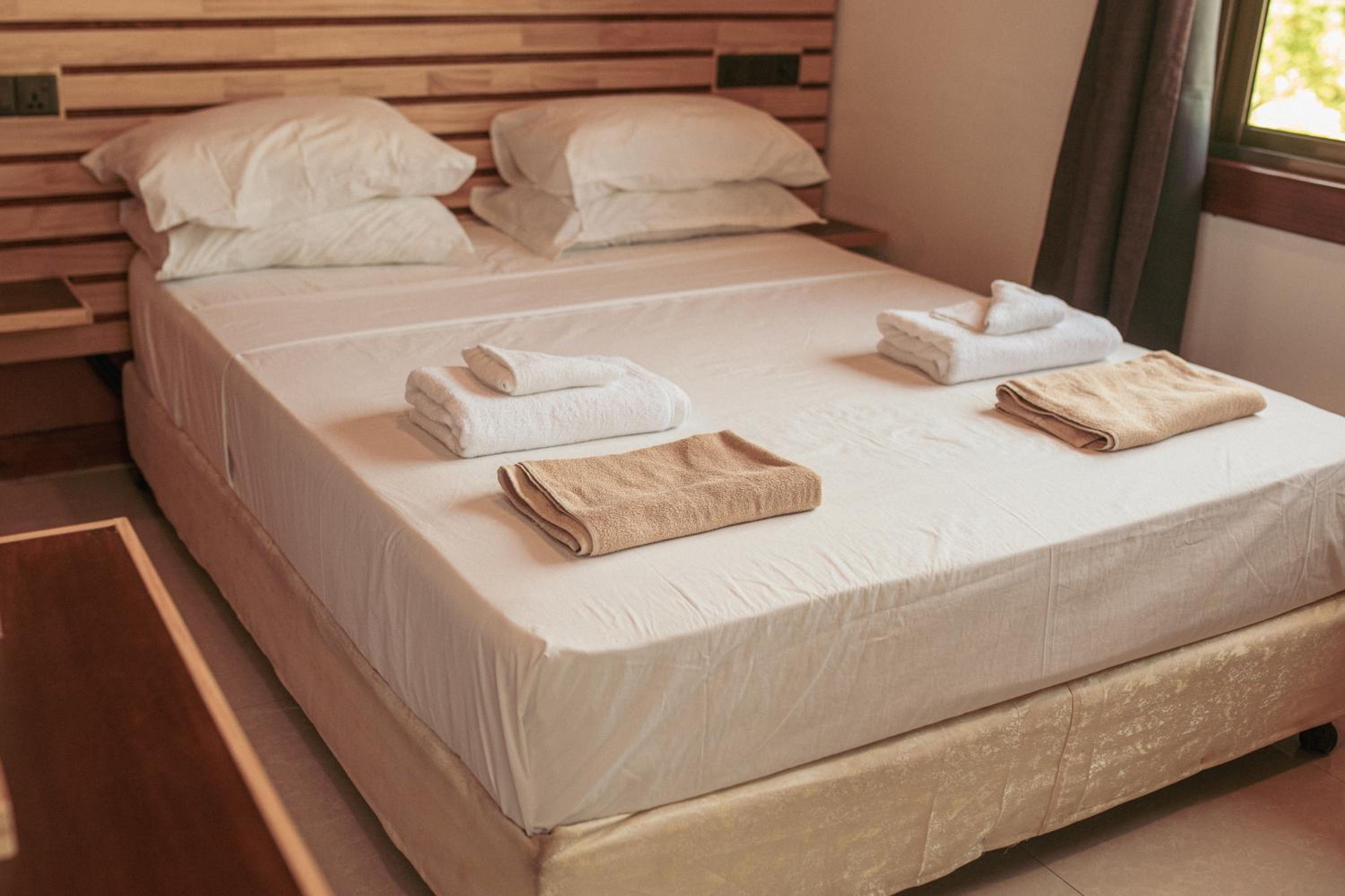 Deluxe Double or Twin Room with Balcony photo 2