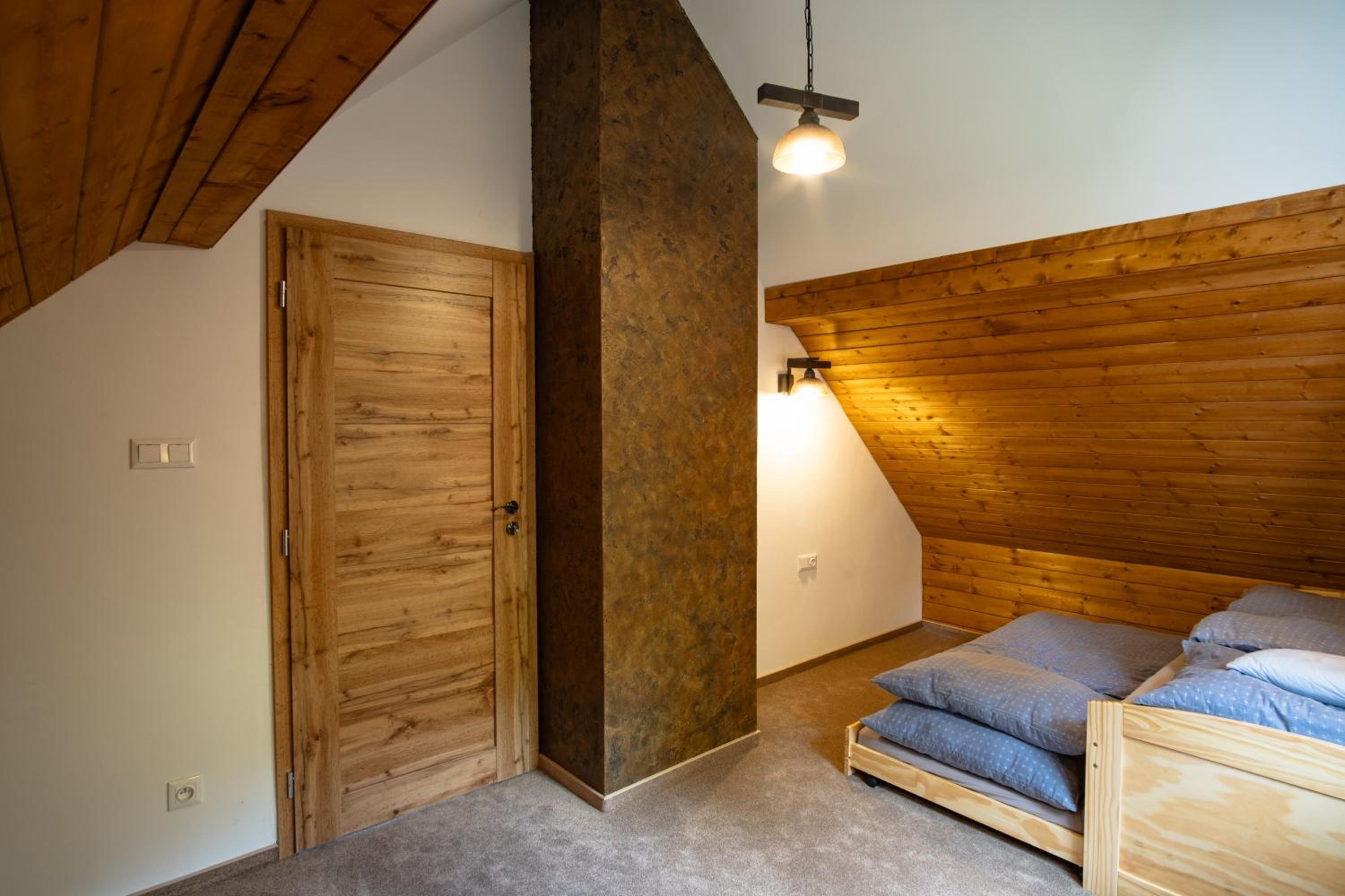 Three-Bedroom Apartment photo 2