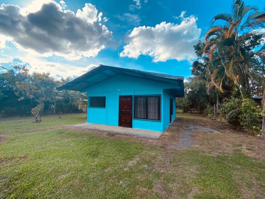 One-Bedroom House photo 3