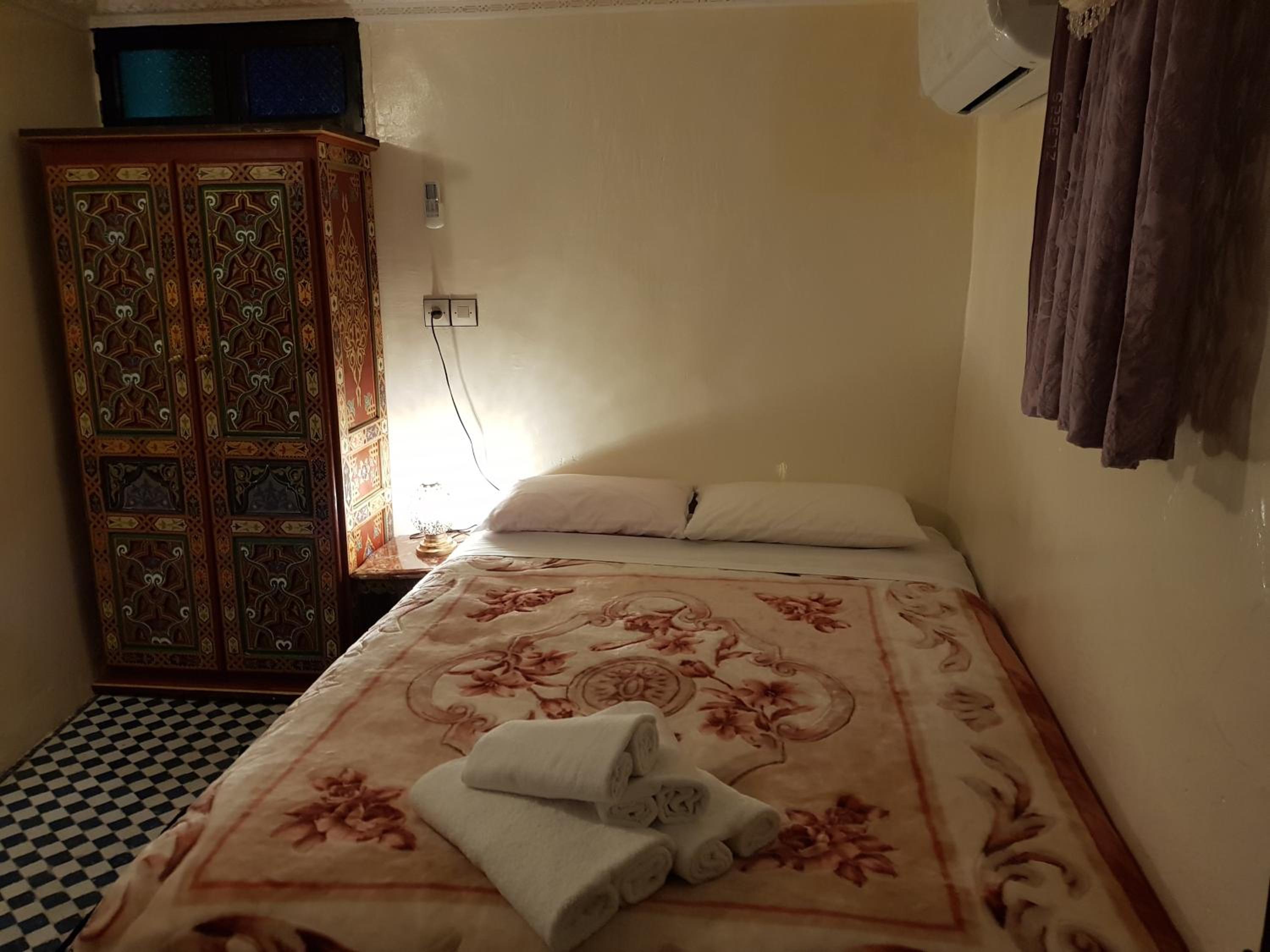 Economy Double Room - Photo 3