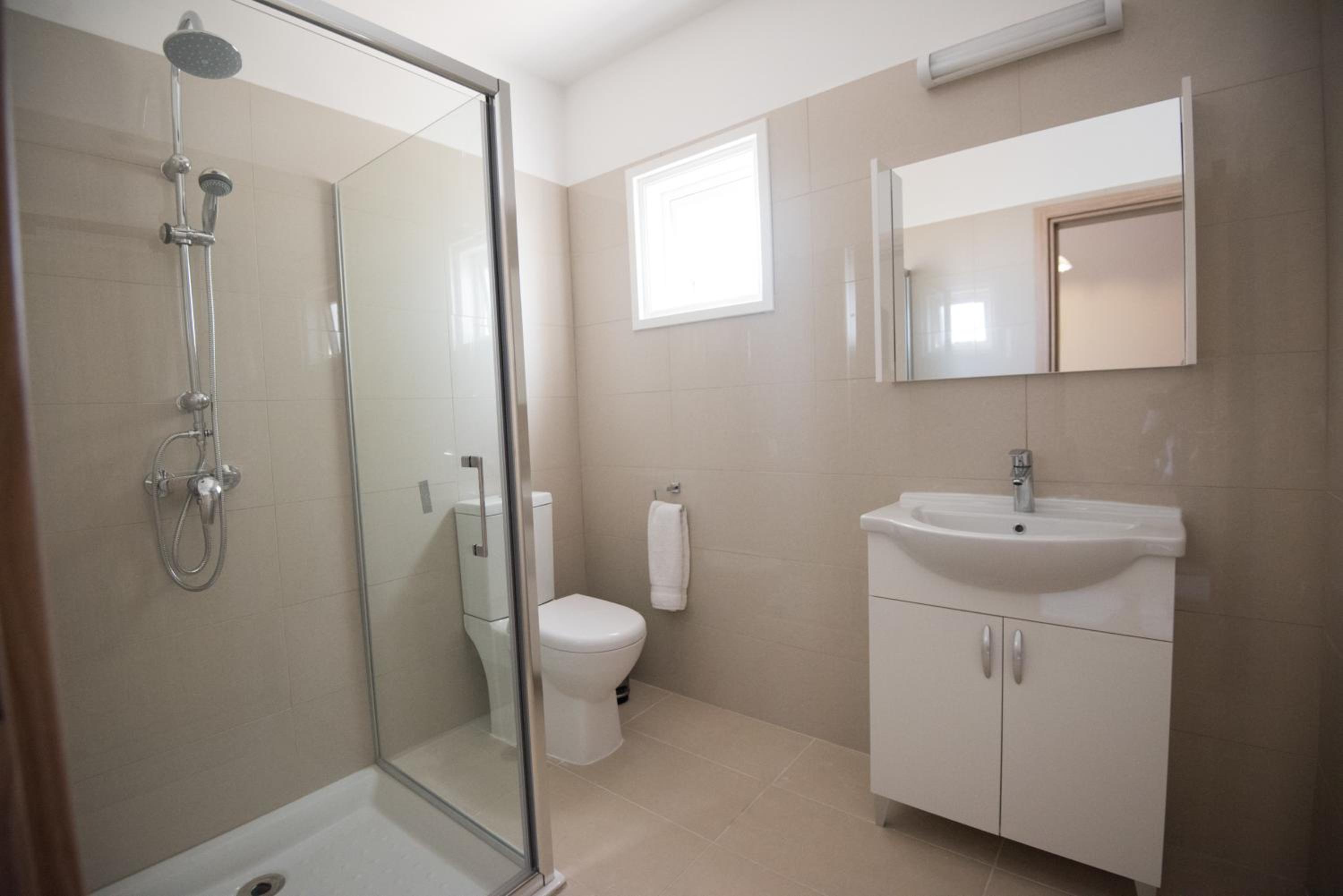 One-Bedroom Suite photo 2