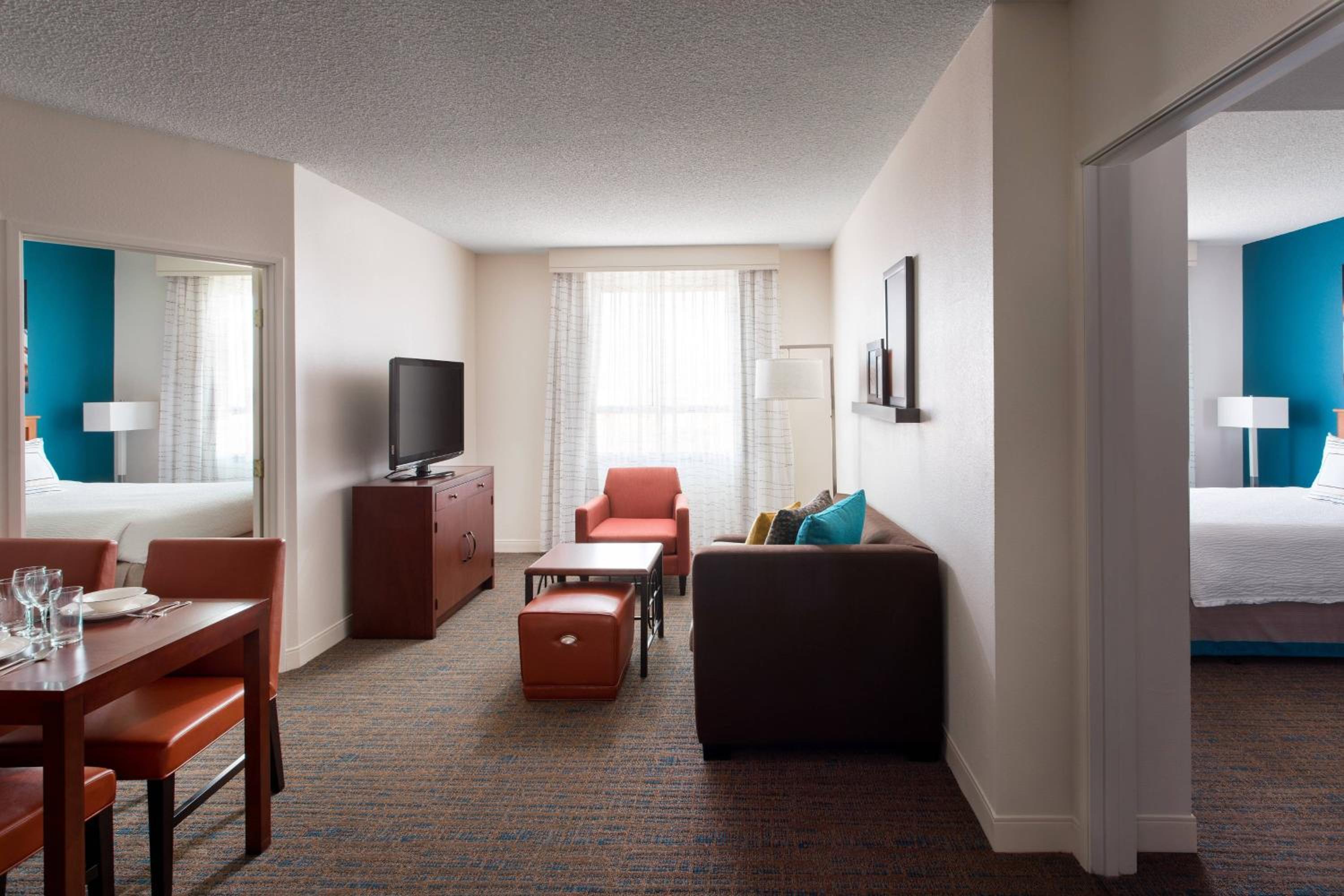 Two Bedroom Suite - Photo 1