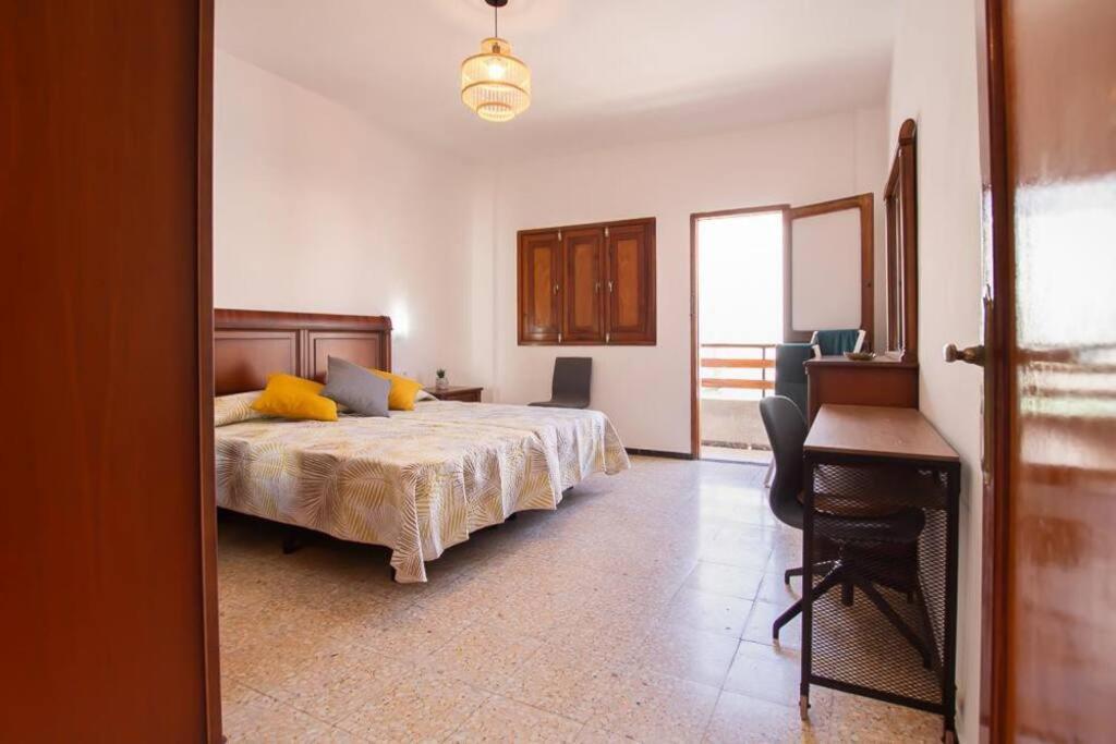 Casa de cinco habitaciones