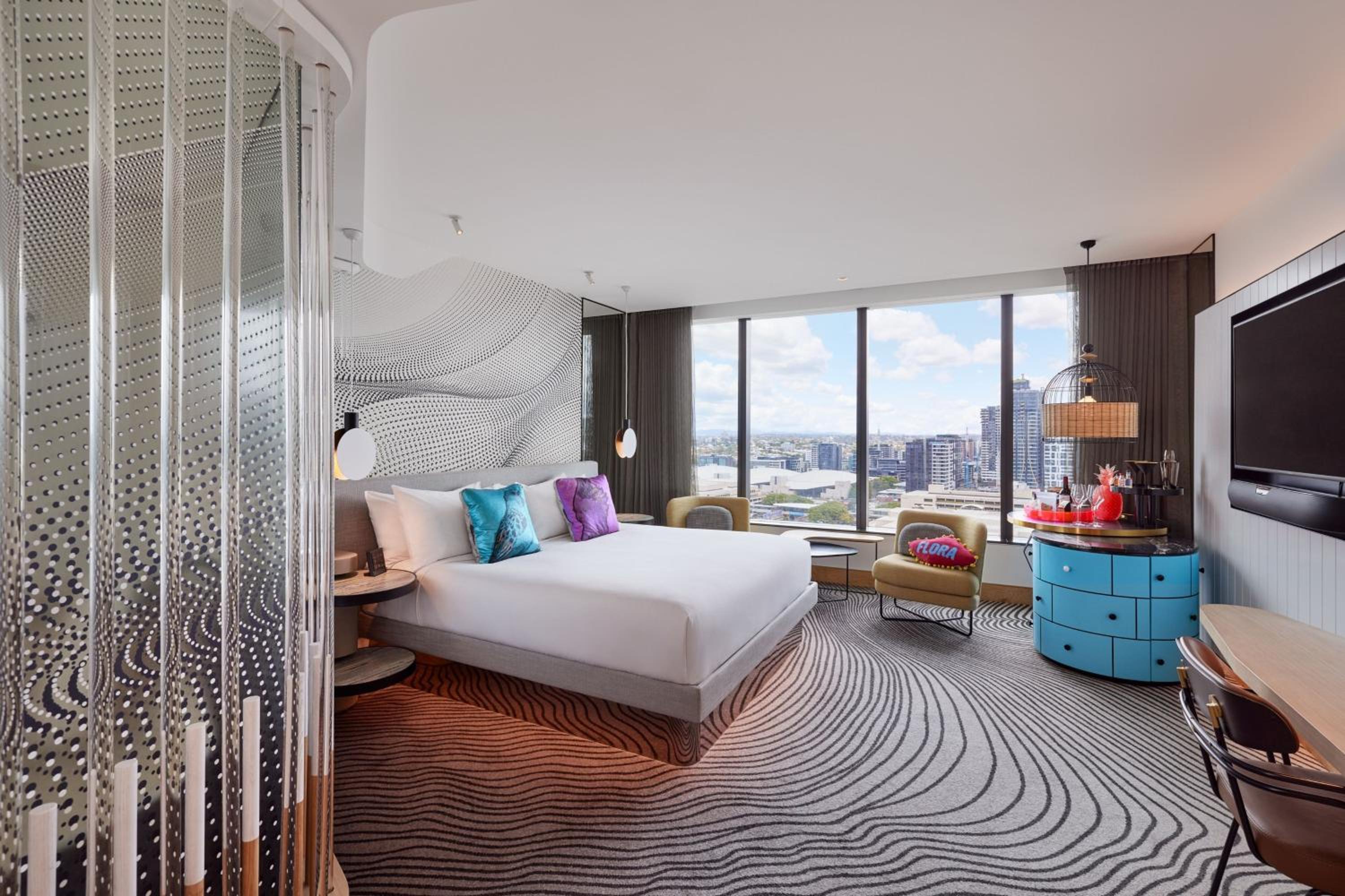 King Room with River View – Superior King