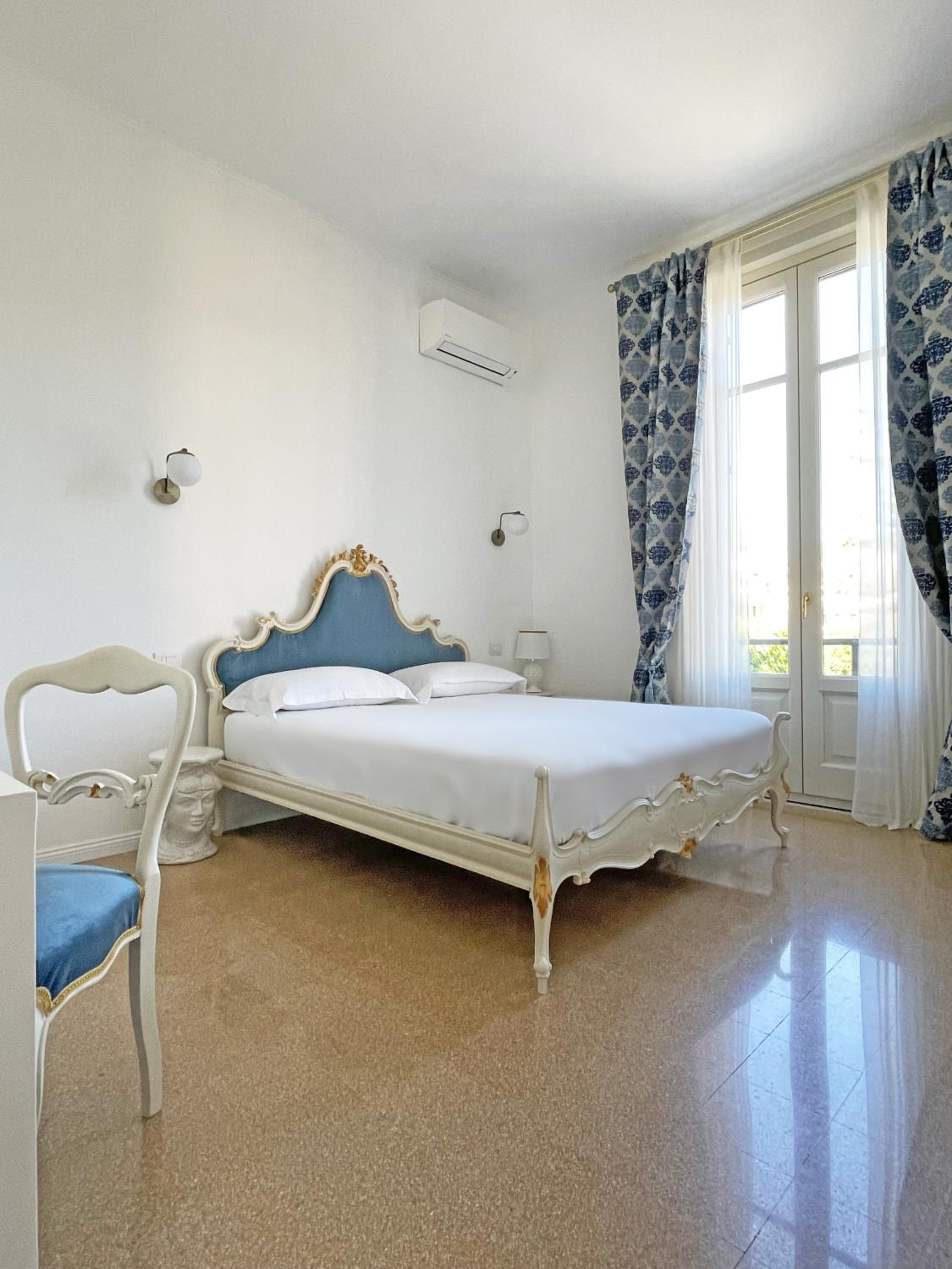 Double Room with Balcony photo 1