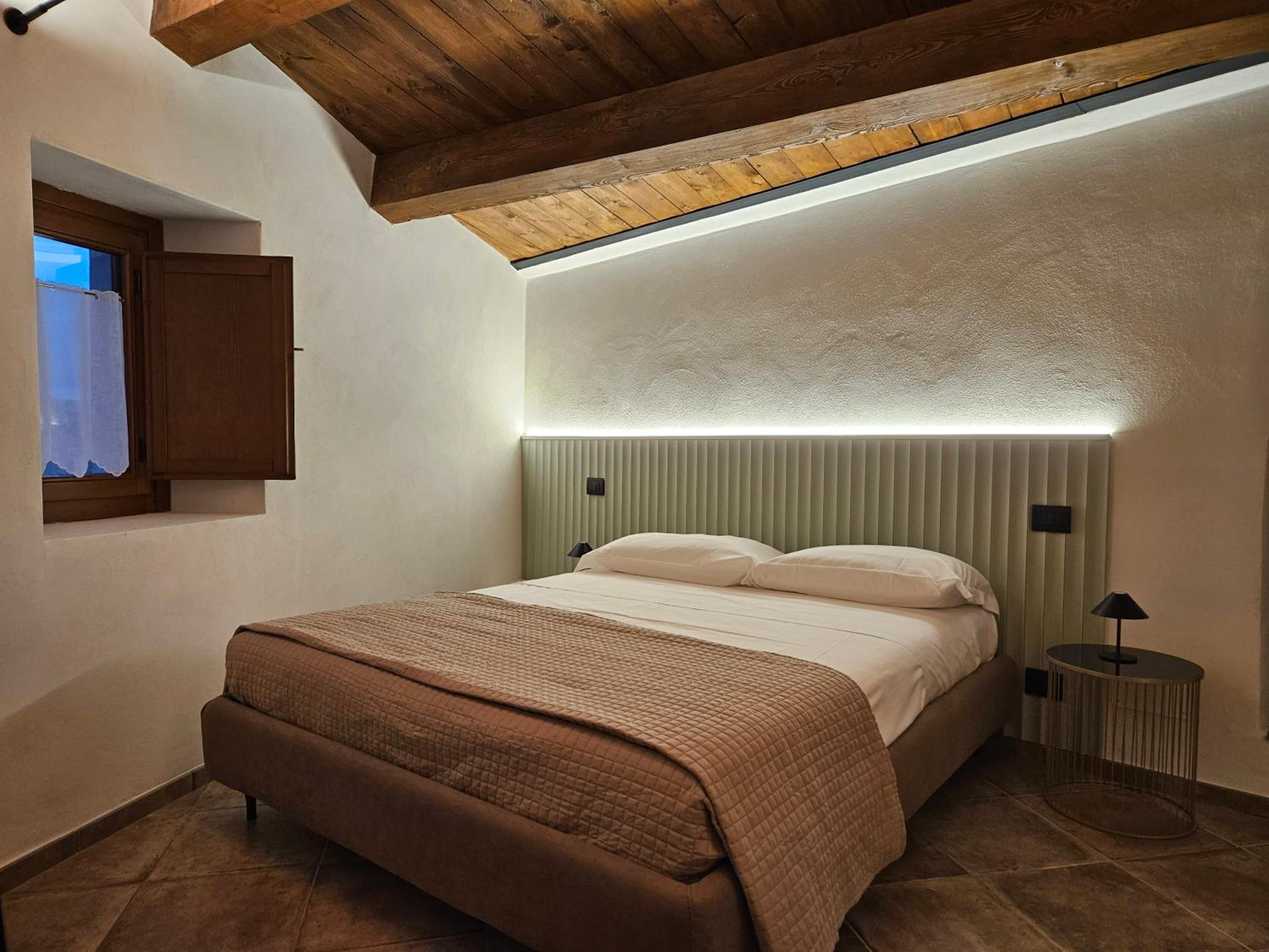 Maisonette photo 1