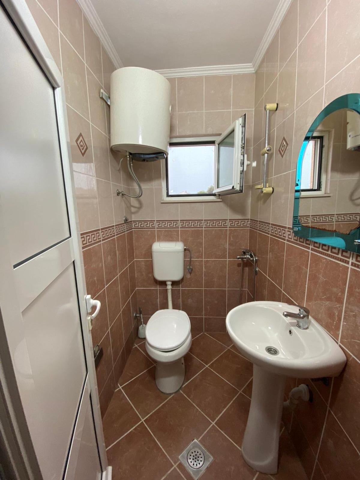 Studio Apartment photo 3