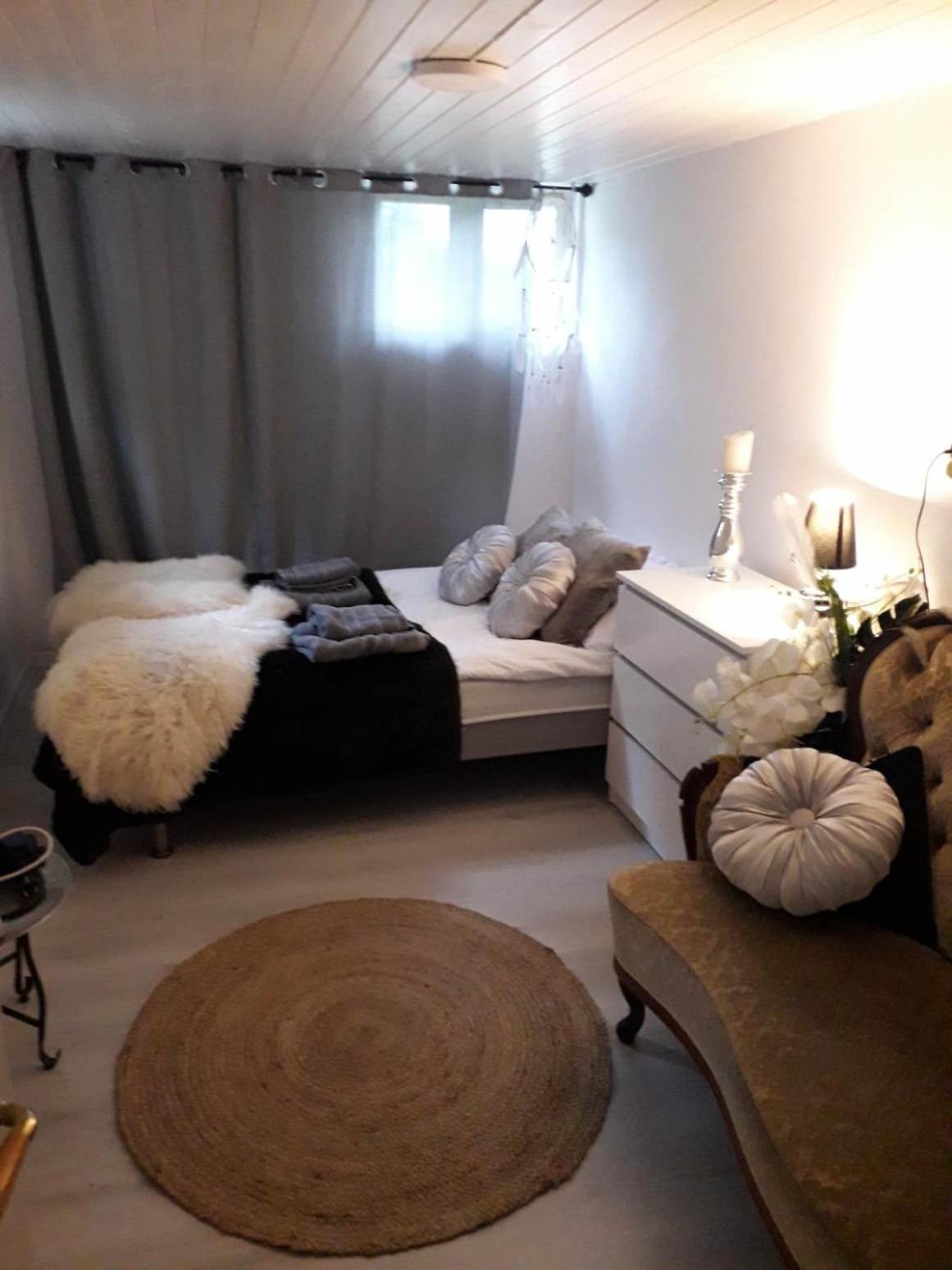 Four-Bedroom House photo 1