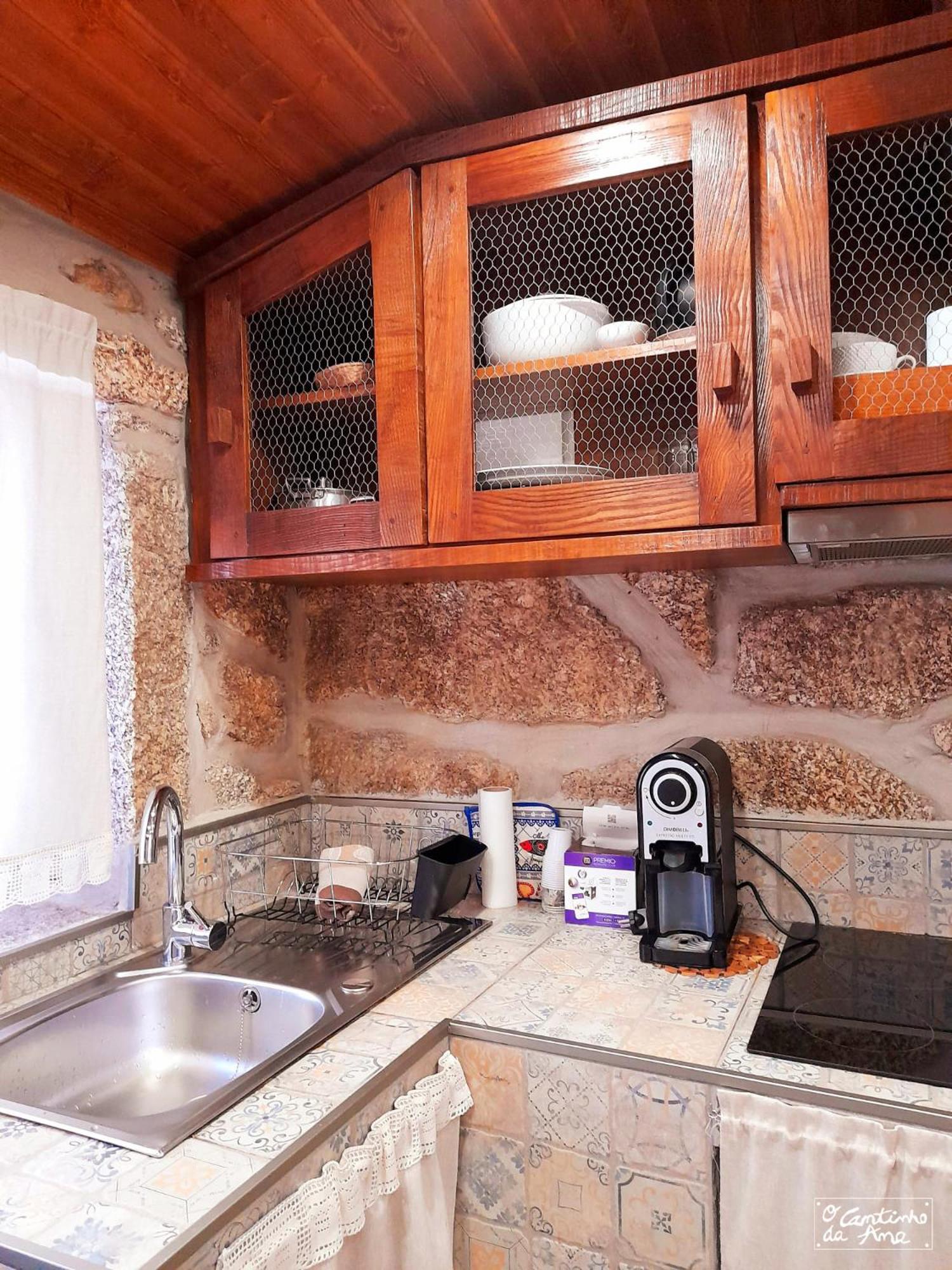 One-Bedroom House - Photo 5