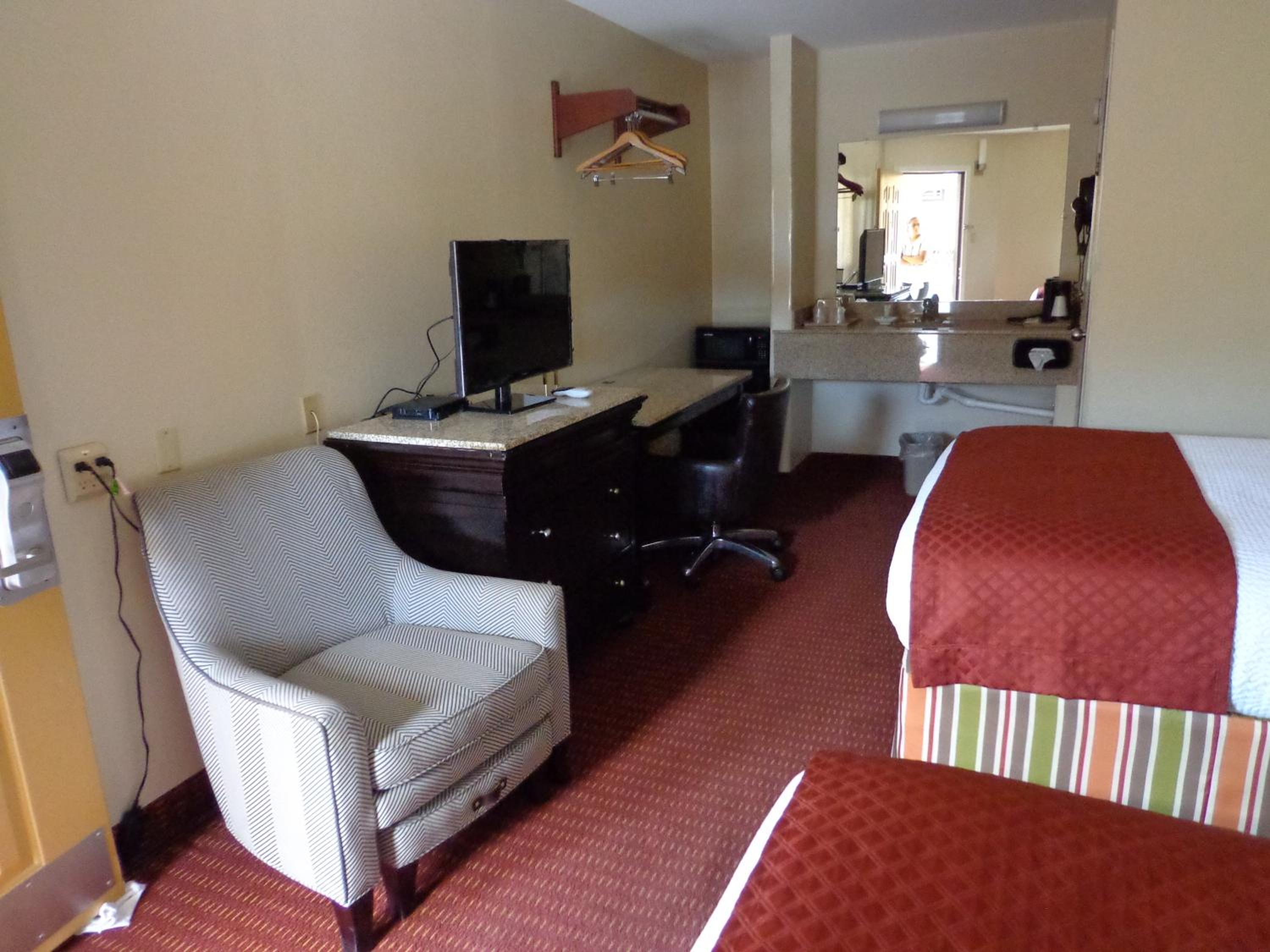 Double Room with Two Double Beds - Photo 1