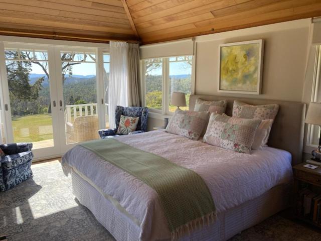 Double Room with Mountain View