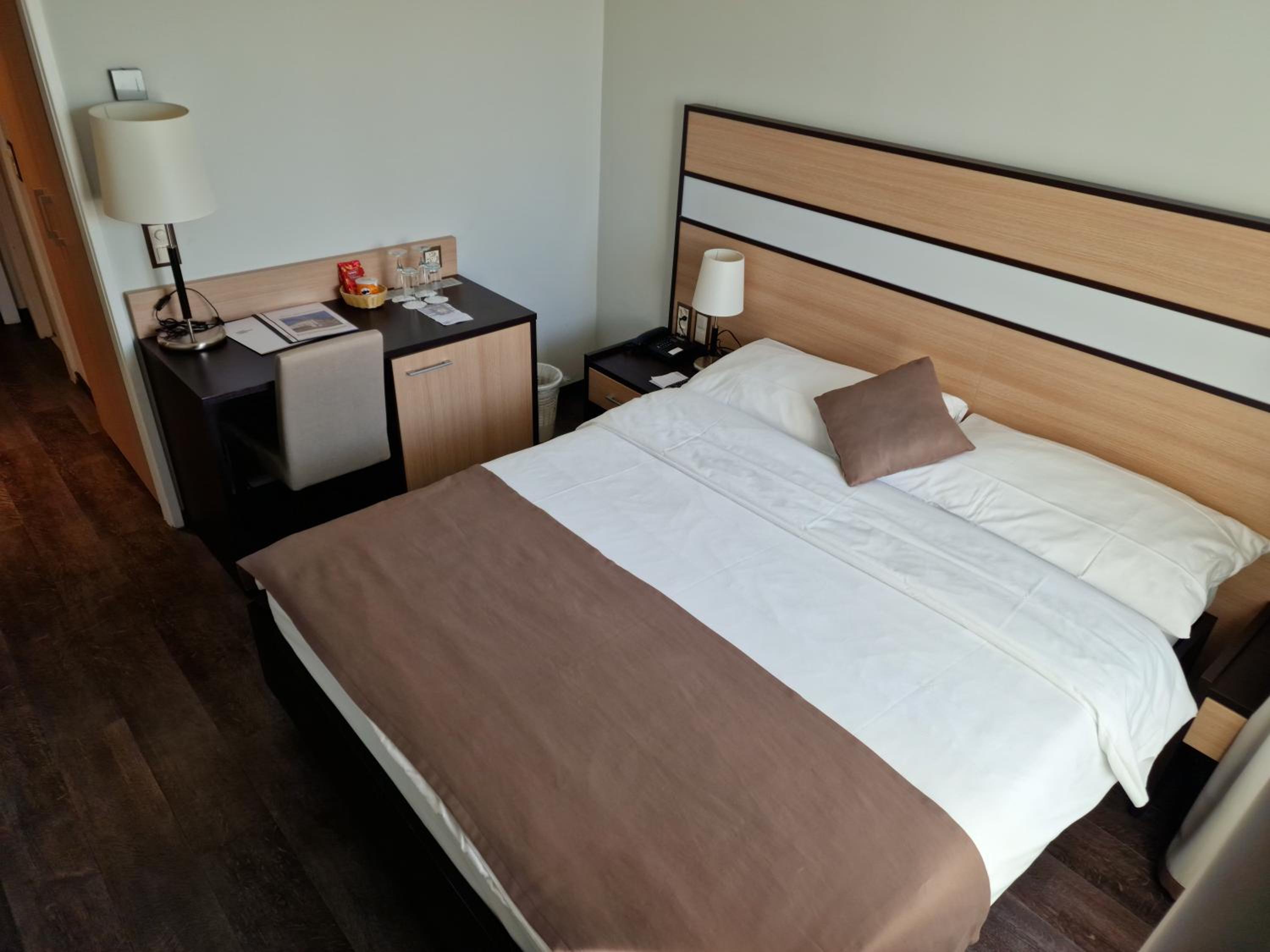 Single Room photo 3