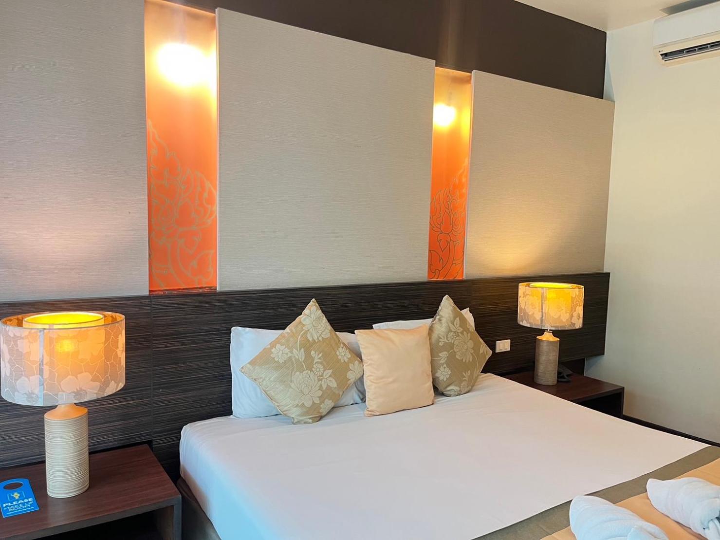 Courtyard Studio - Double Bed - Photo 9
