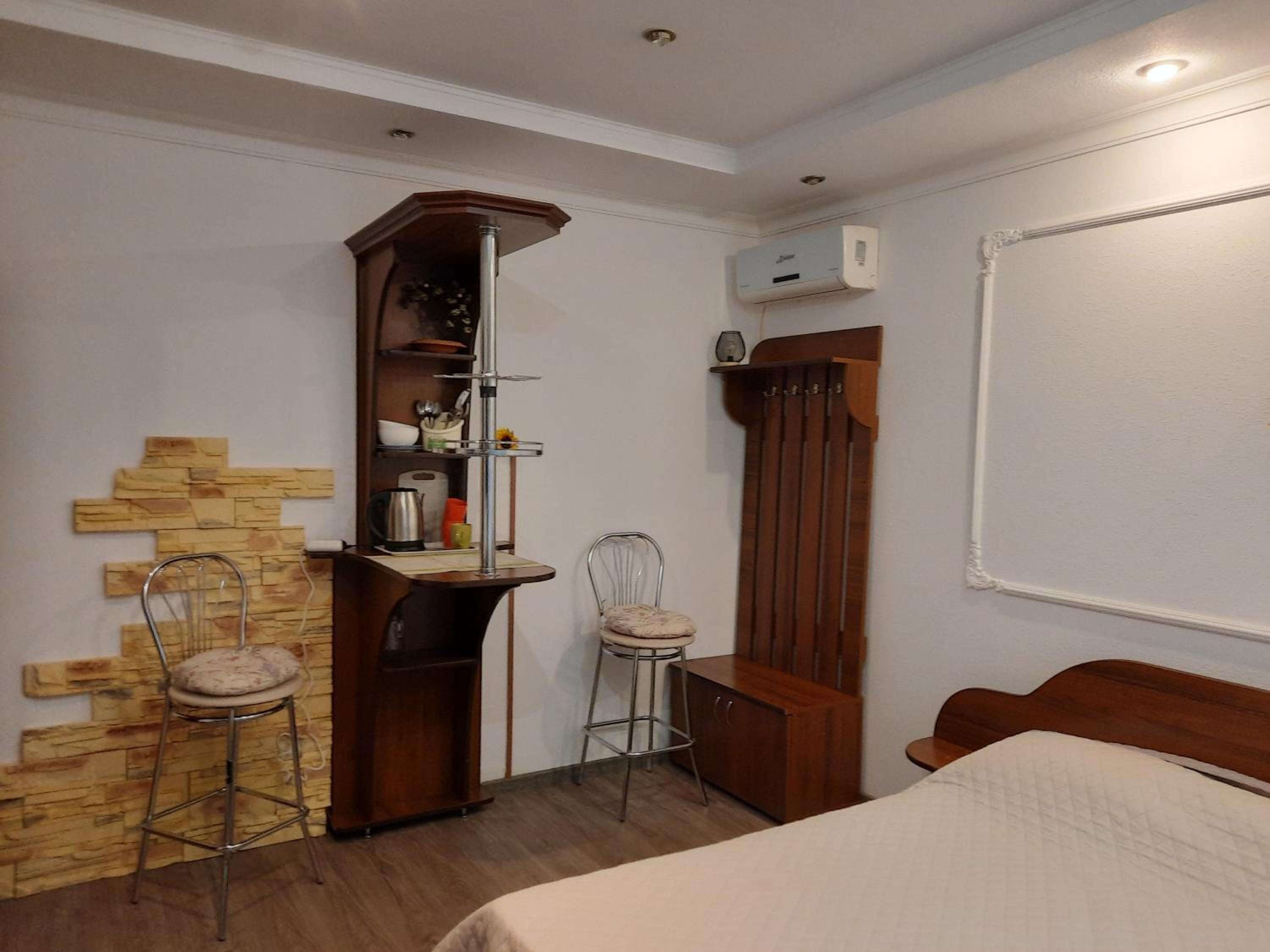 Large Double Room photo 2