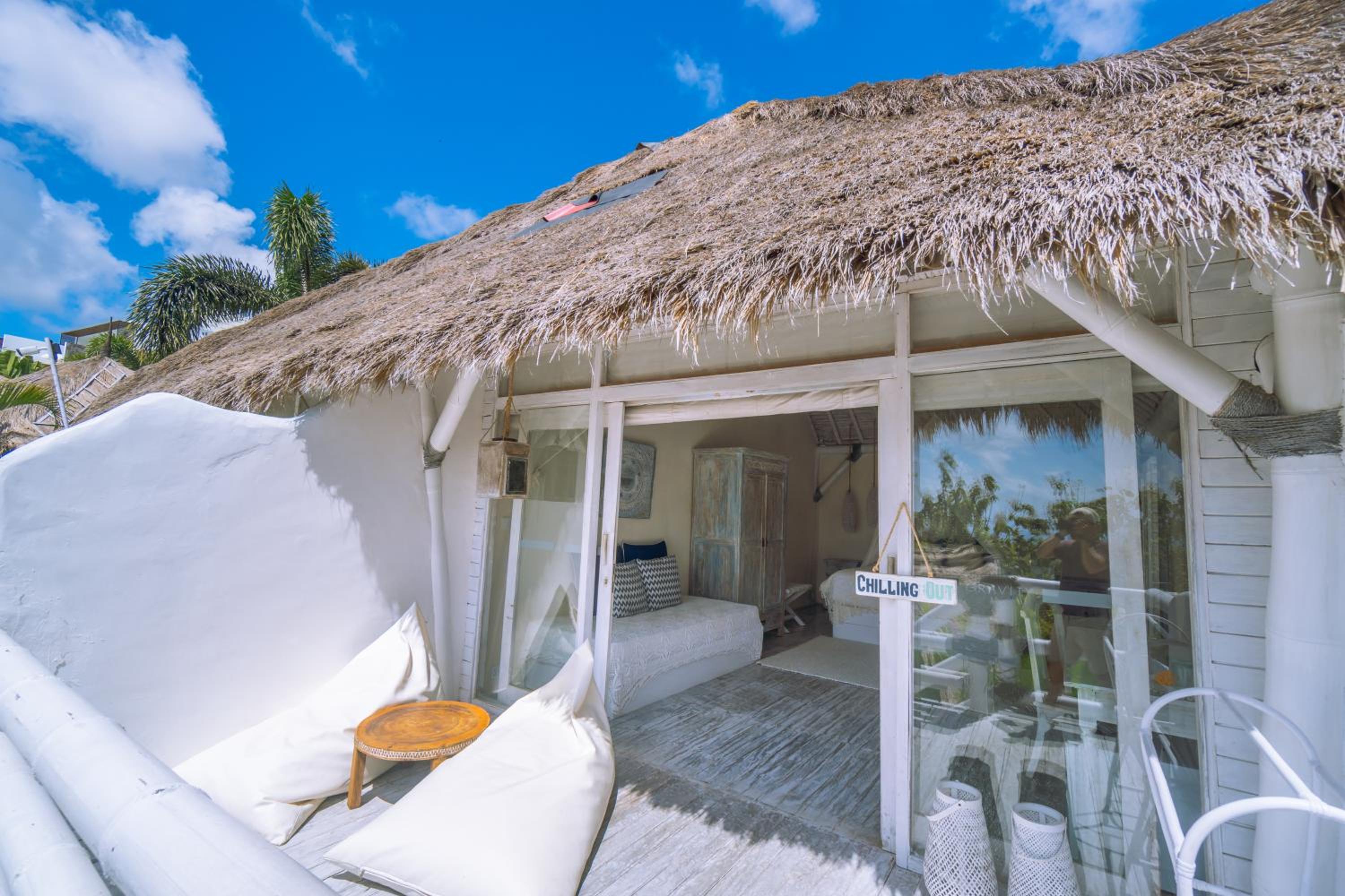 Premier Double or Twin Bungalow - Photo 2