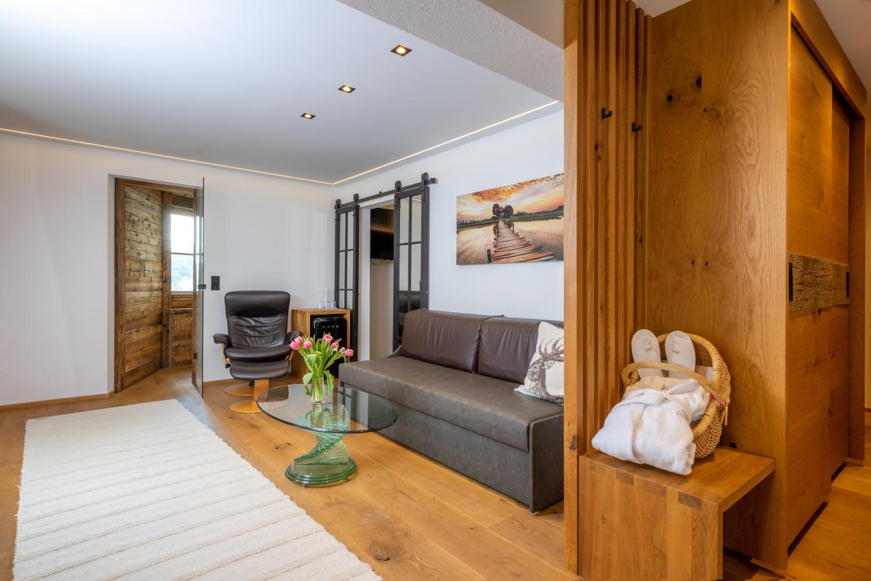 Family Room Panorama photo 2
