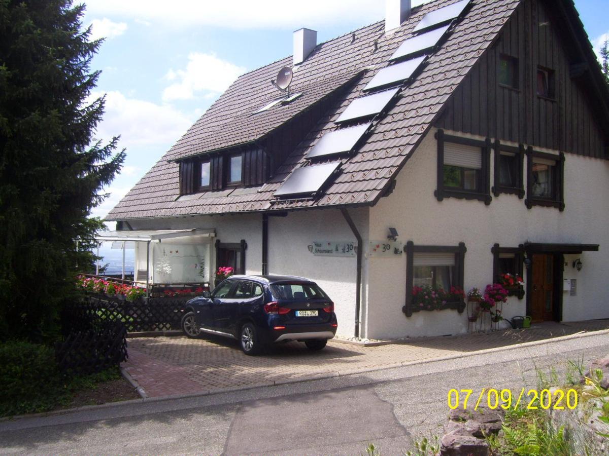 Two-Bedroom Apartment with Balcony photo 2