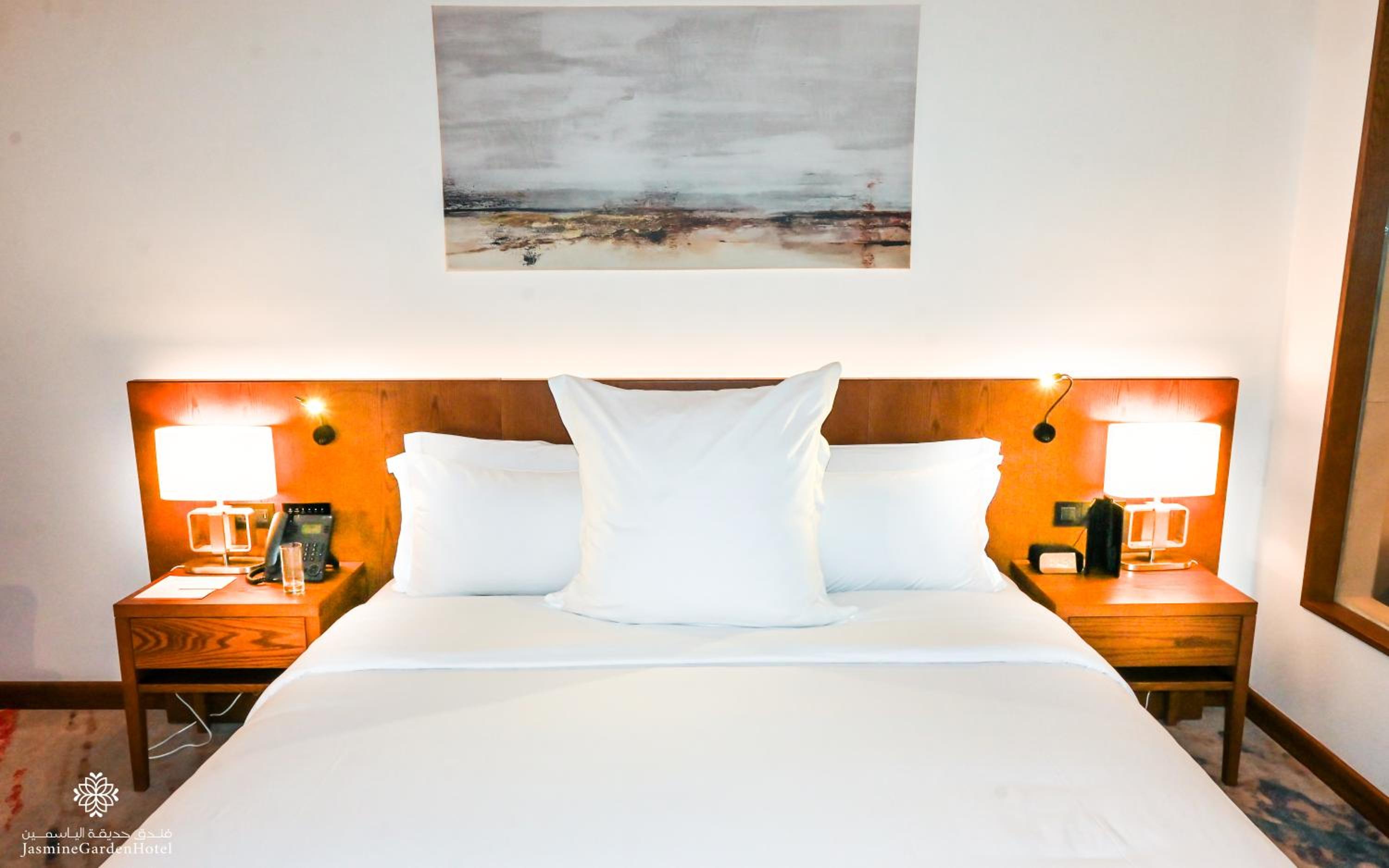 Standard King Room - Photo 3