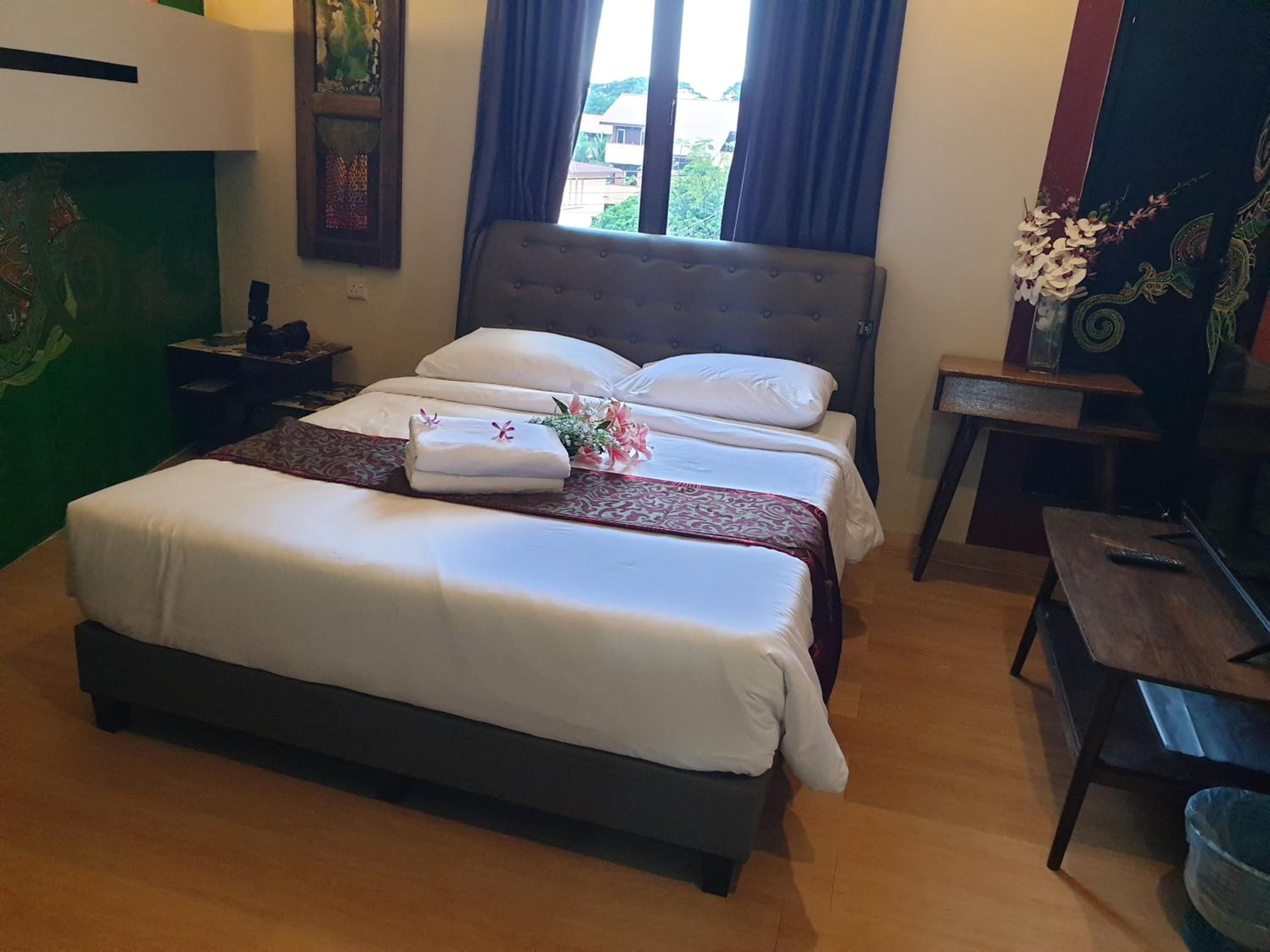 Queen Room