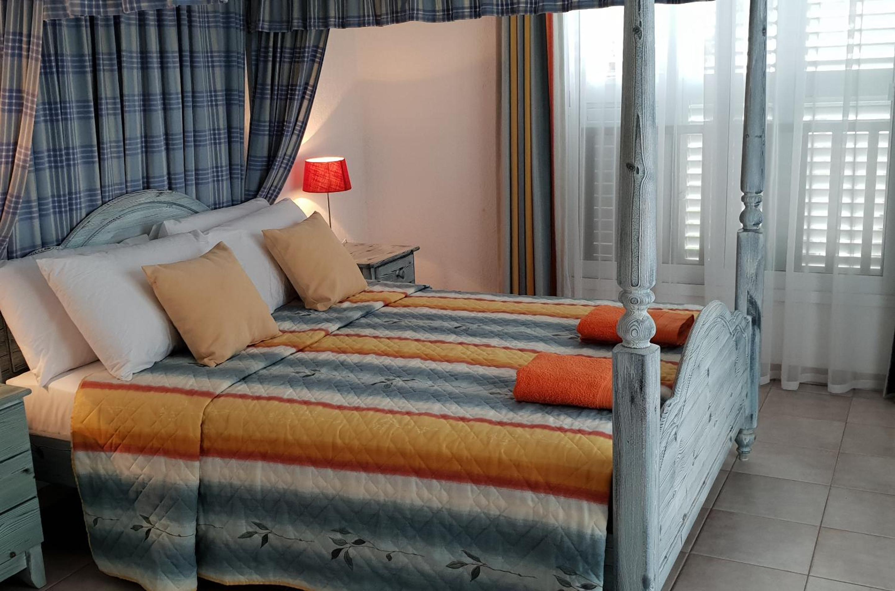 Villa - Beach Front photo 2