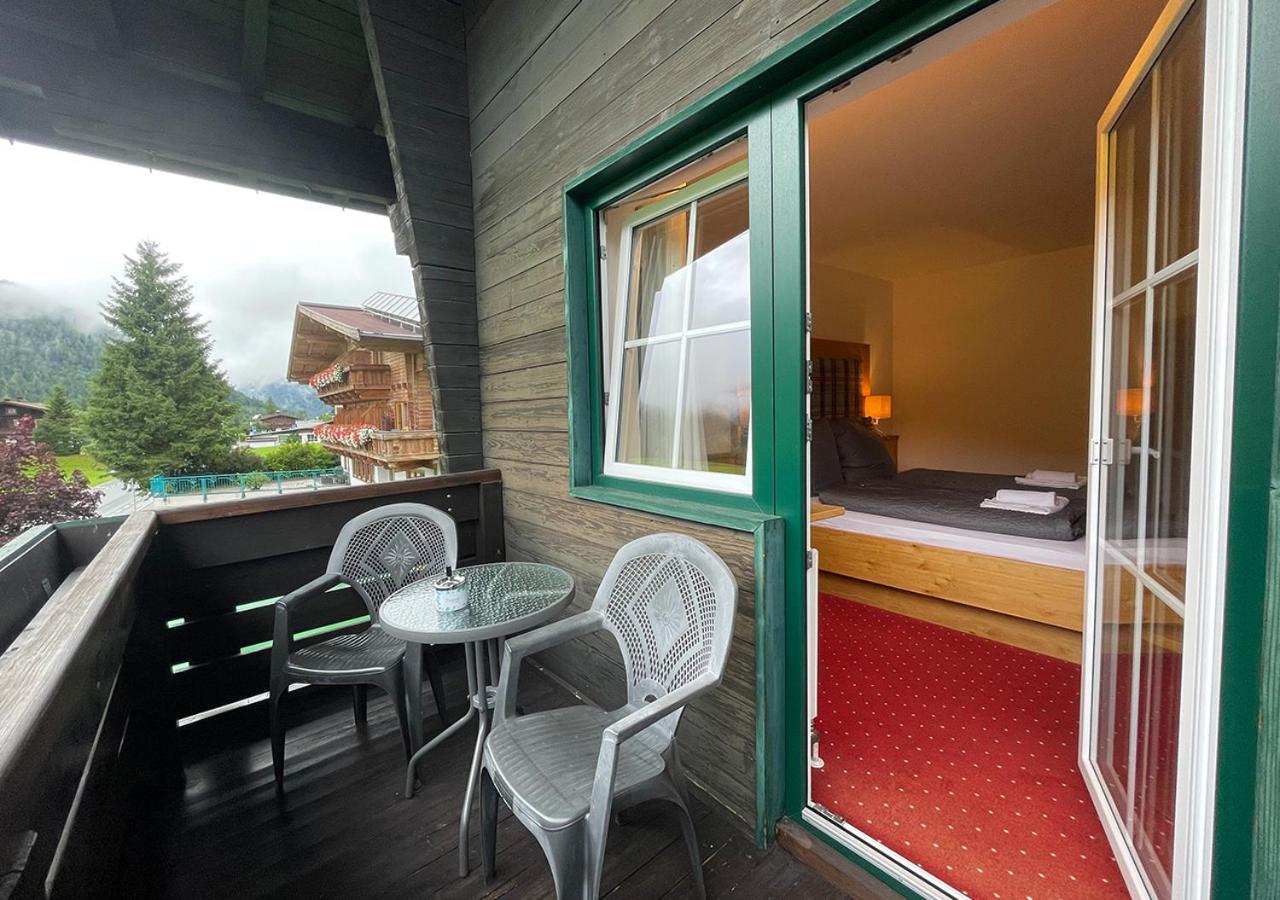 Deluxe Triple Room photo 3