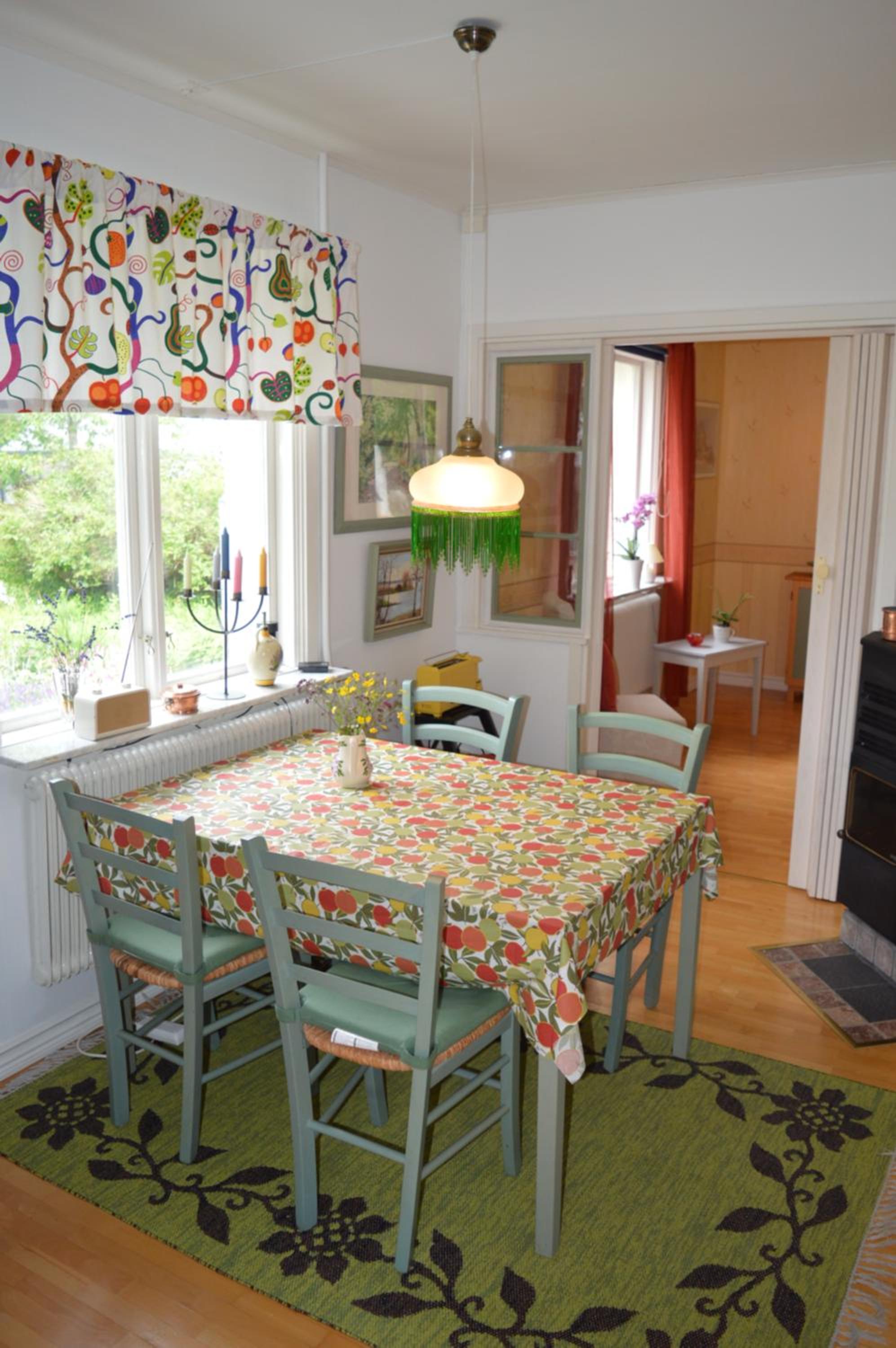 Two-Bedroom House photo 2