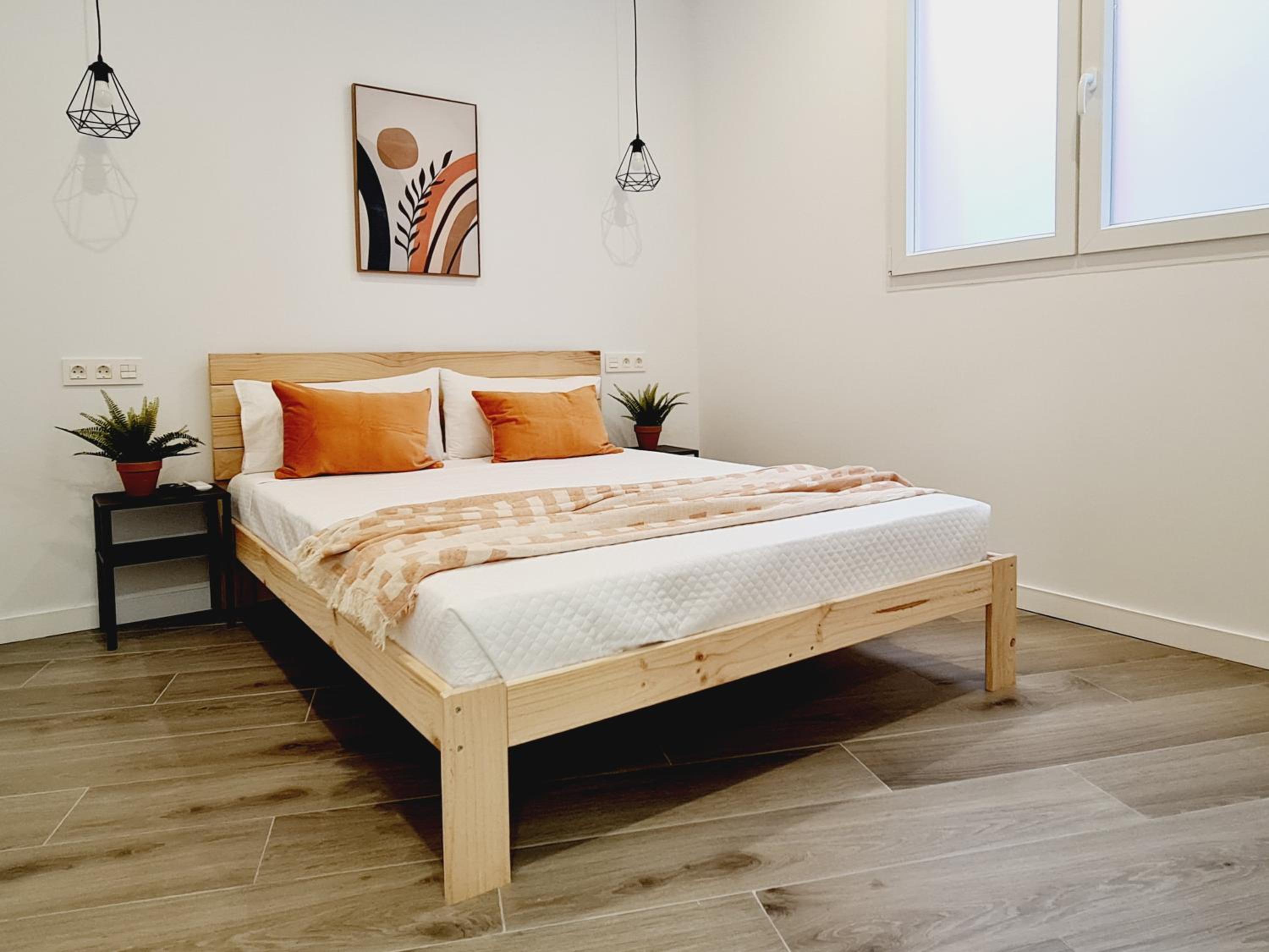 One-Bedroom Apartment - Photo 25