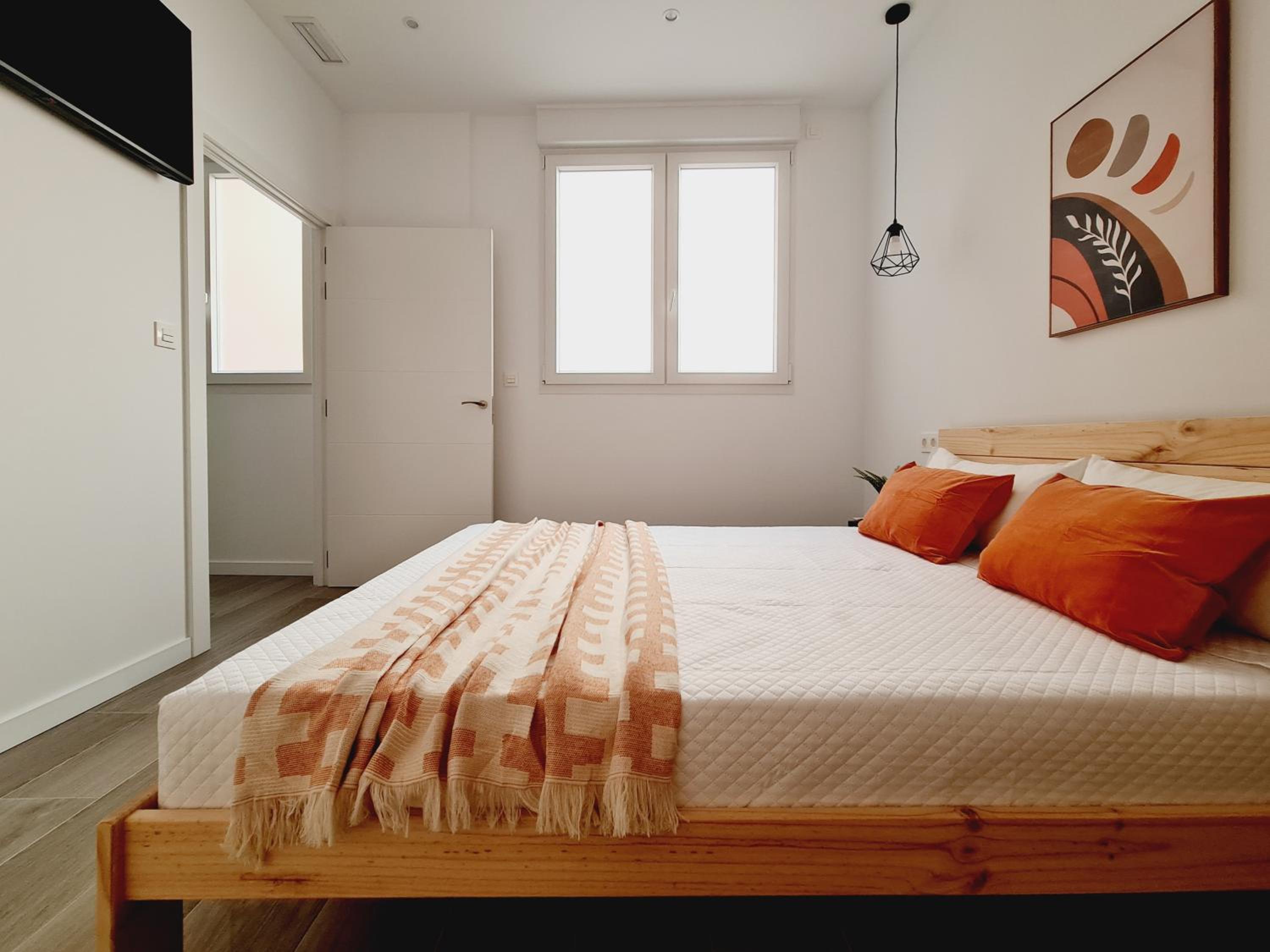 One-Bedroom Apartment - Photo 51