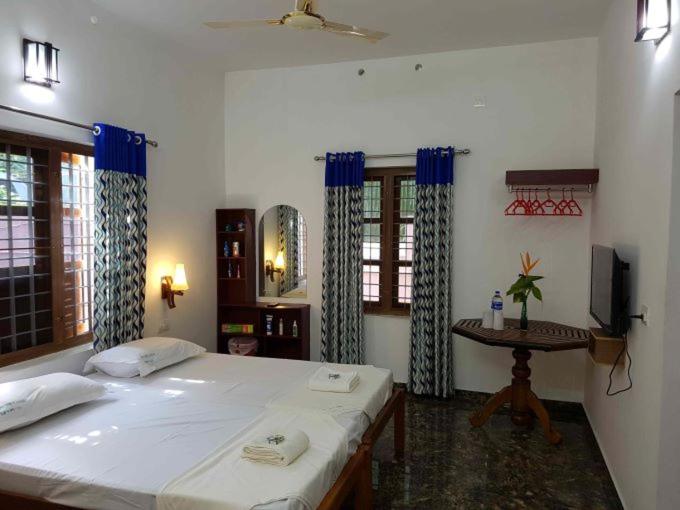 Double Room - Photo 1