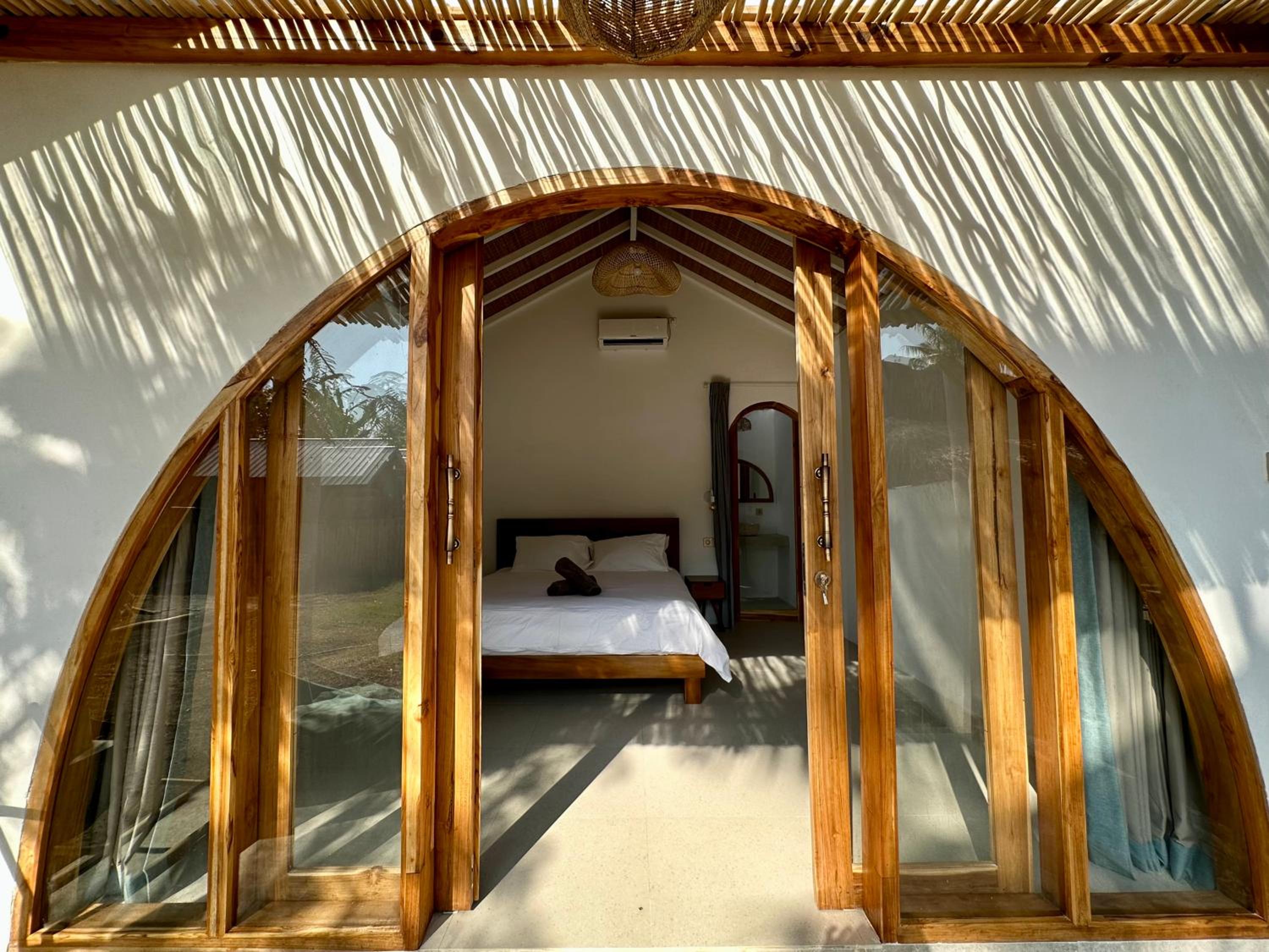 Deluxe Bungalow - Photo 5